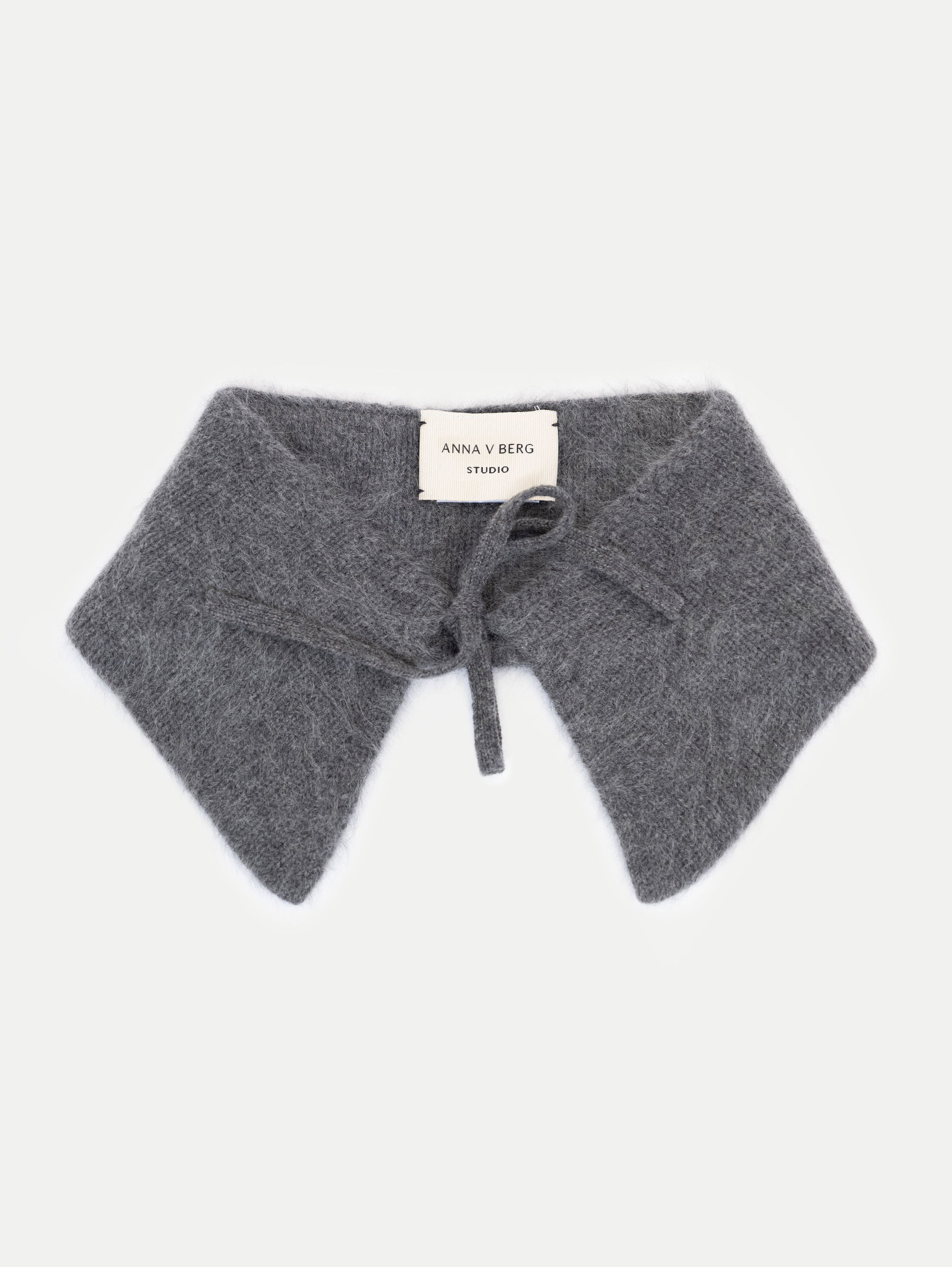 CORA COLLAR IN MIDNIGHT STONE