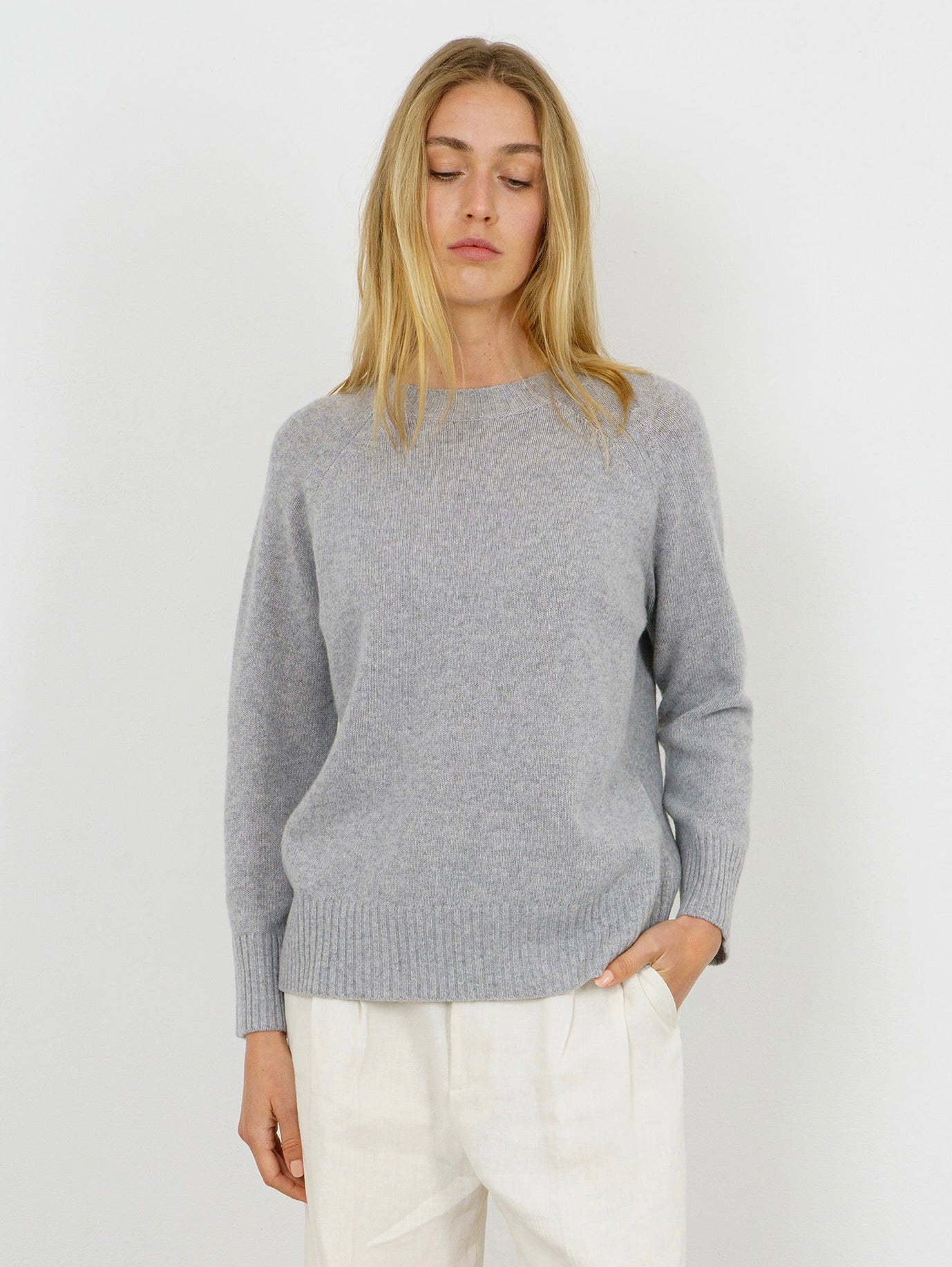 DAISY SWEATER IN OYSTER GREY