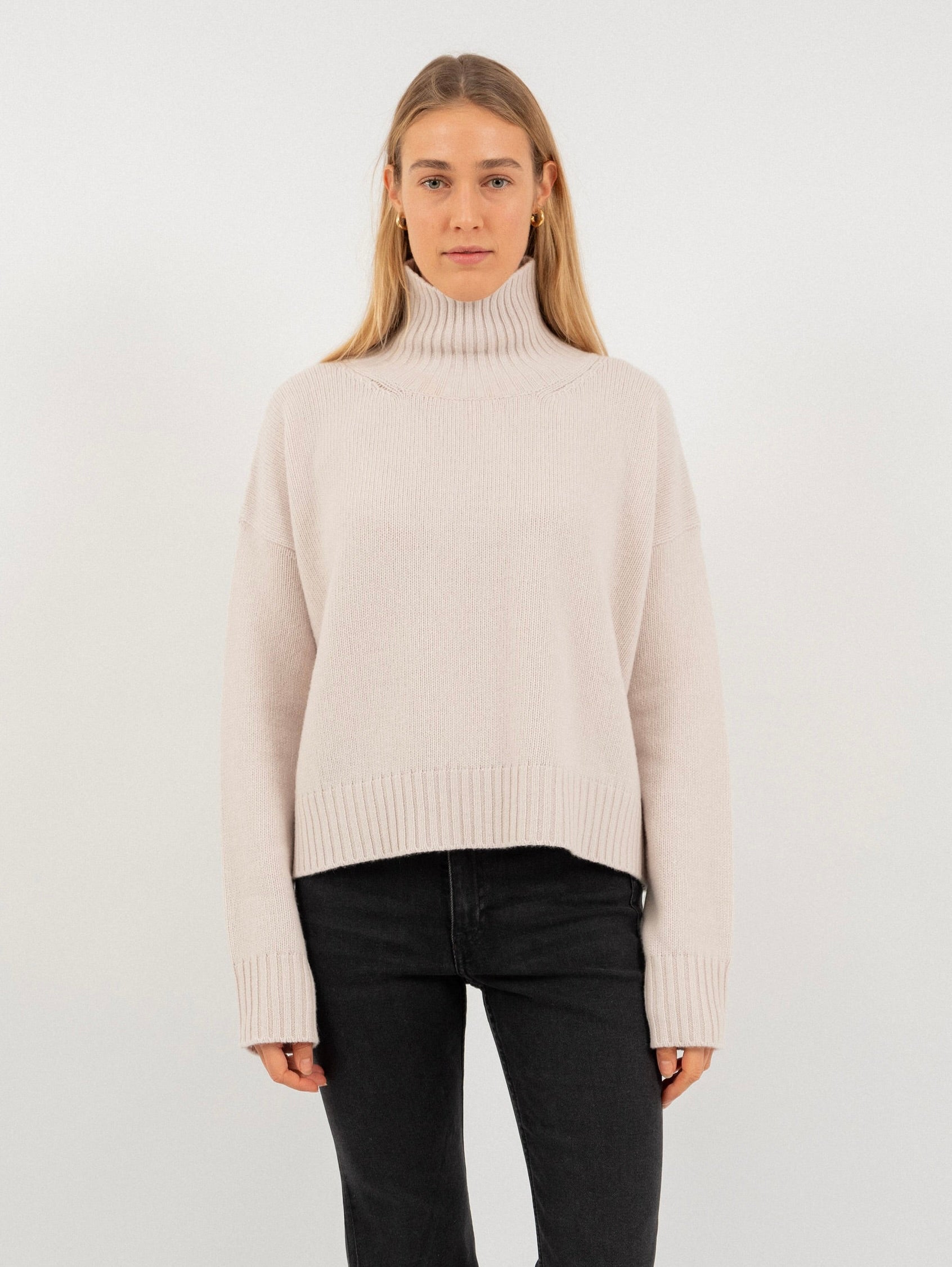 EMMA SWEATER IN SHELL