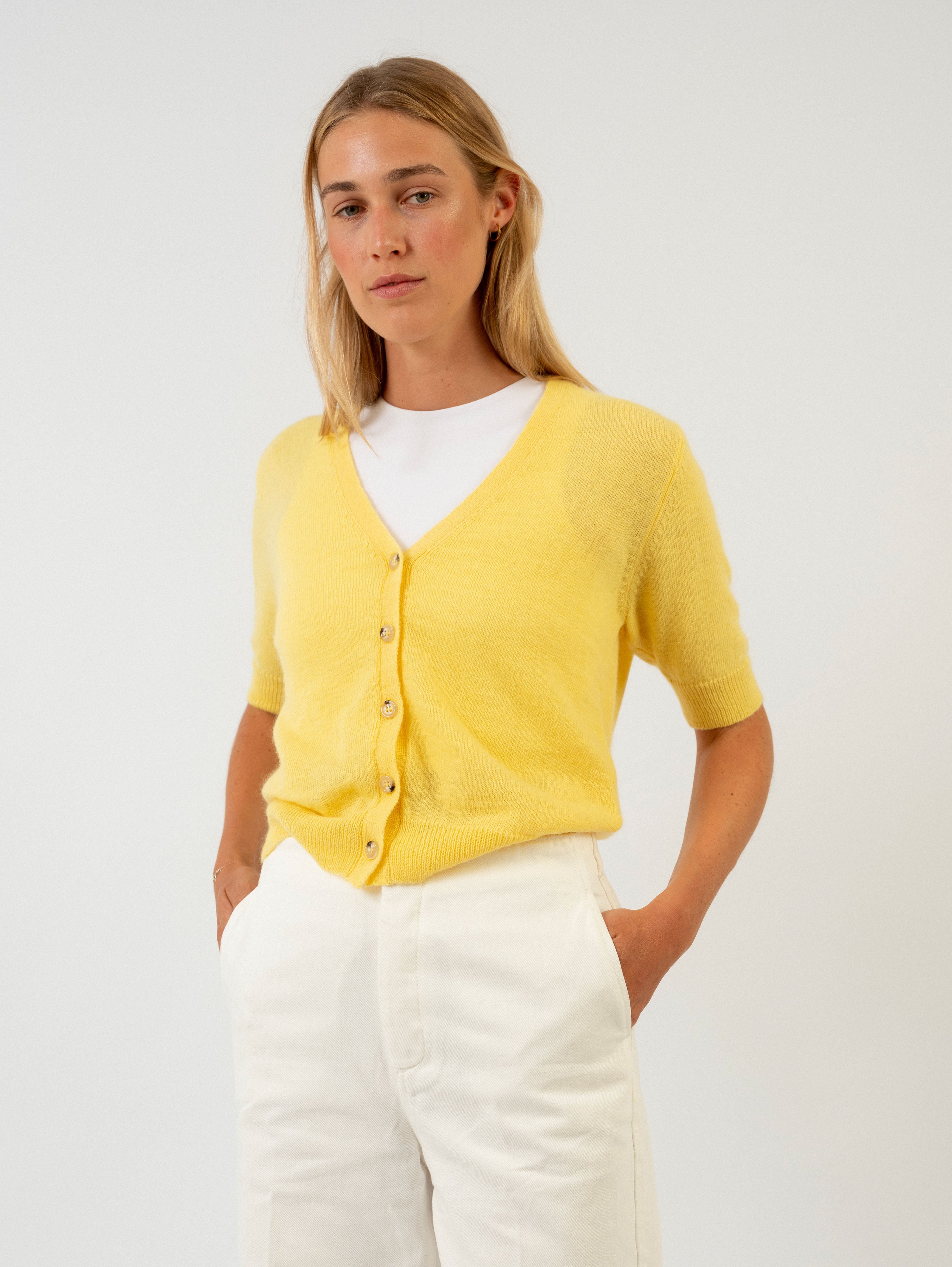 FLORENTINE CARDIGAN IN LEMON SORBET