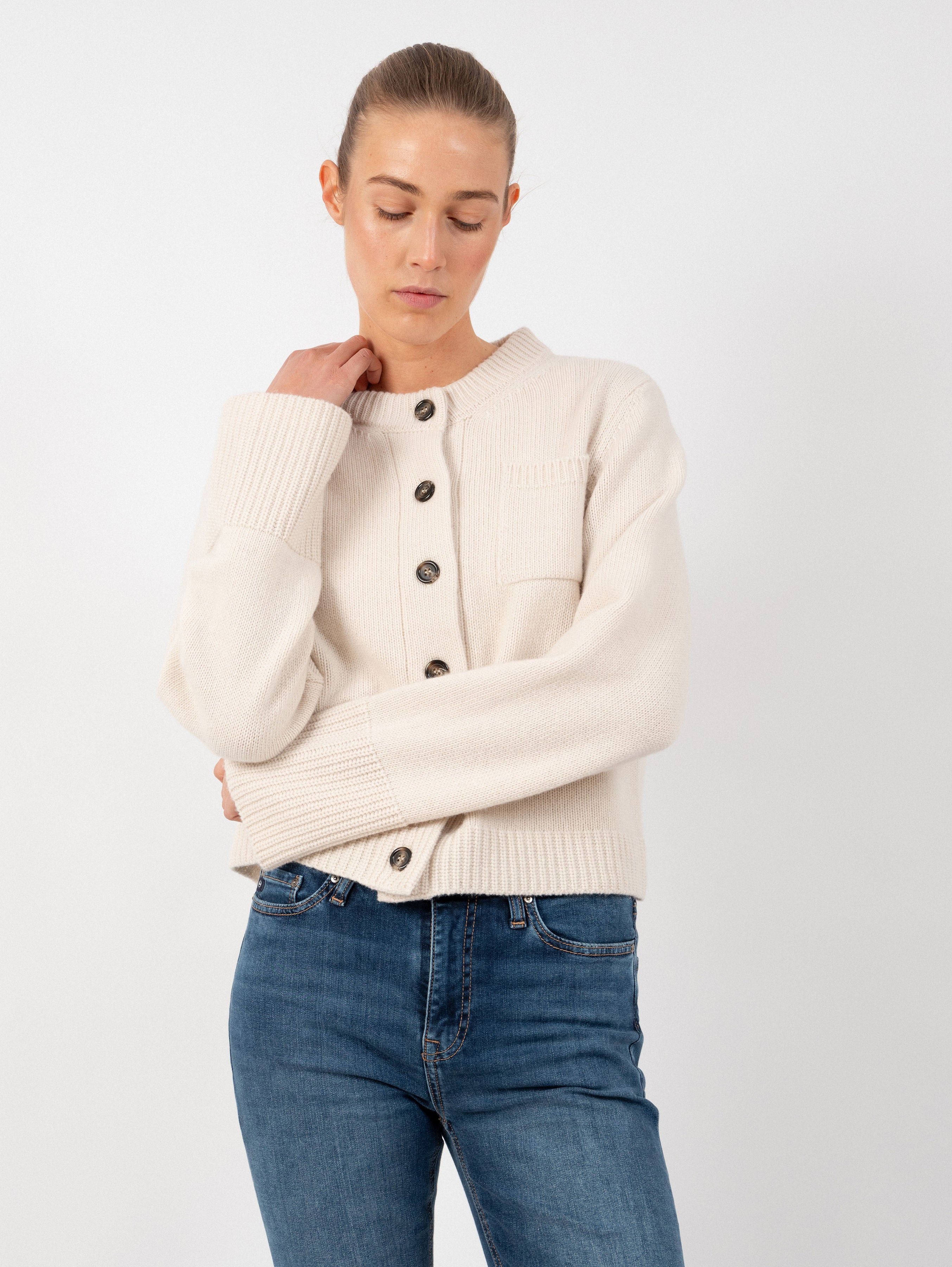 LILLY CARDIGAN IN VANILLA