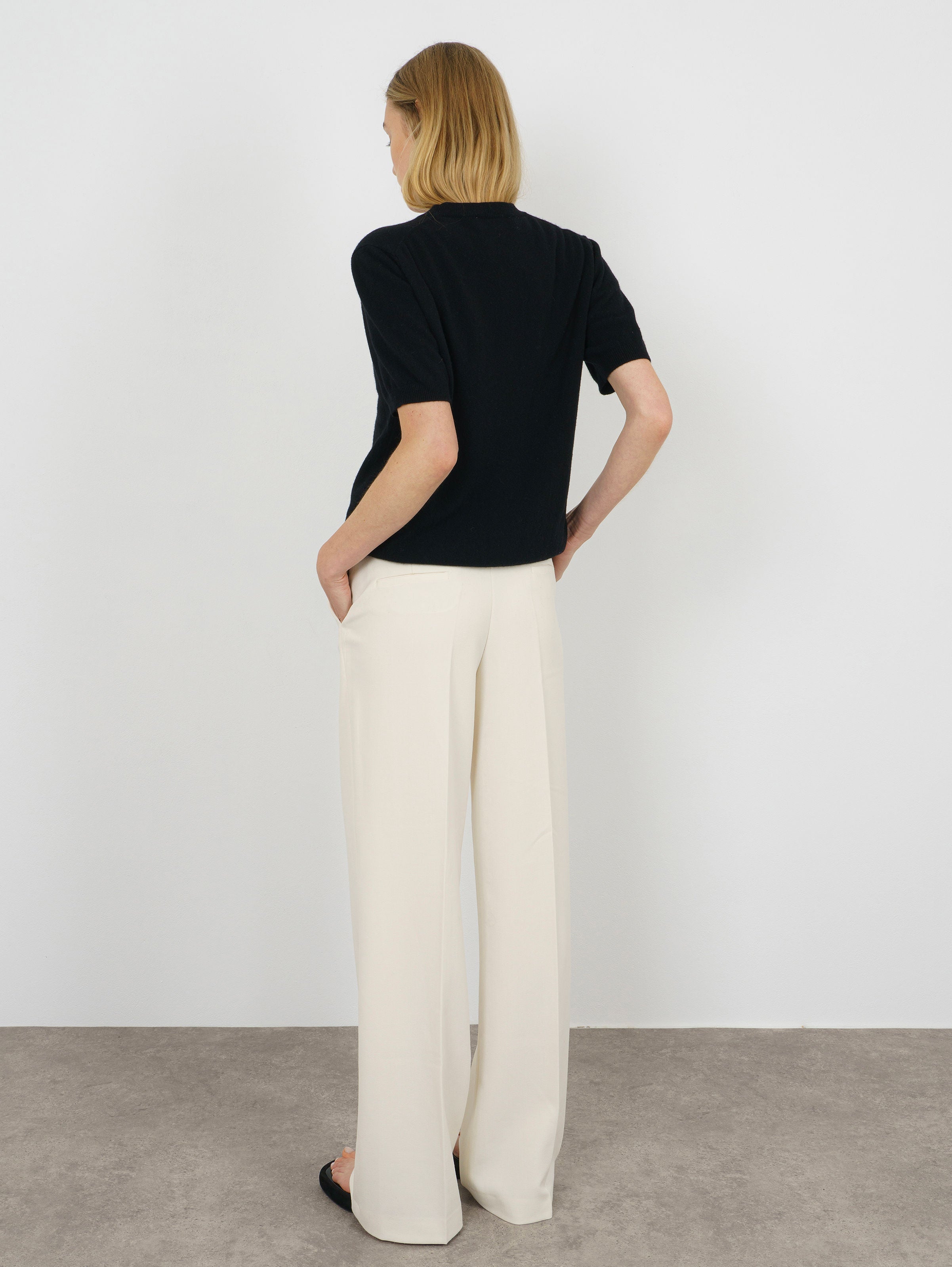 LULU SWEATER IN NIGHT