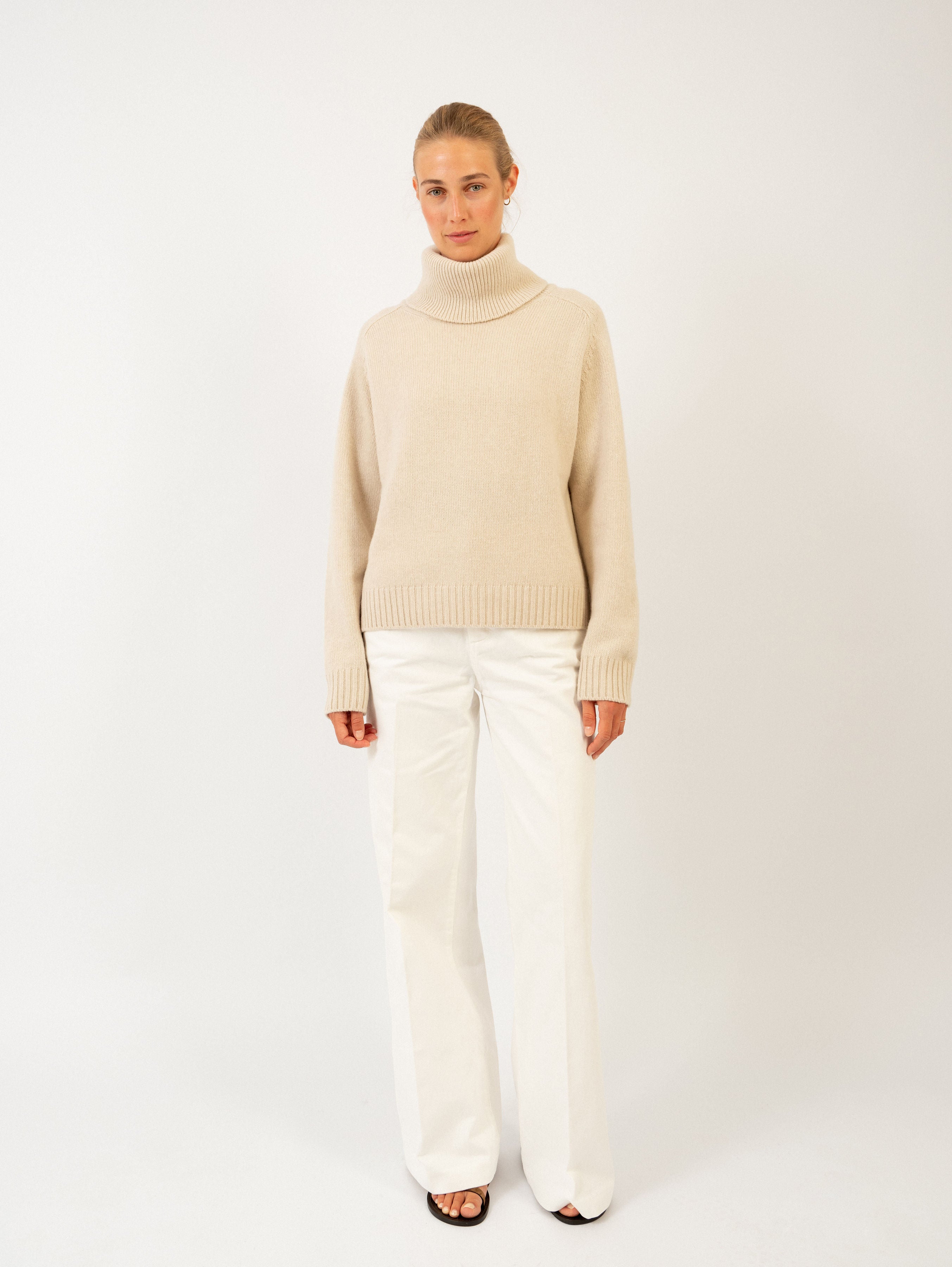 MIA SWEATER IN BUTTERMILK