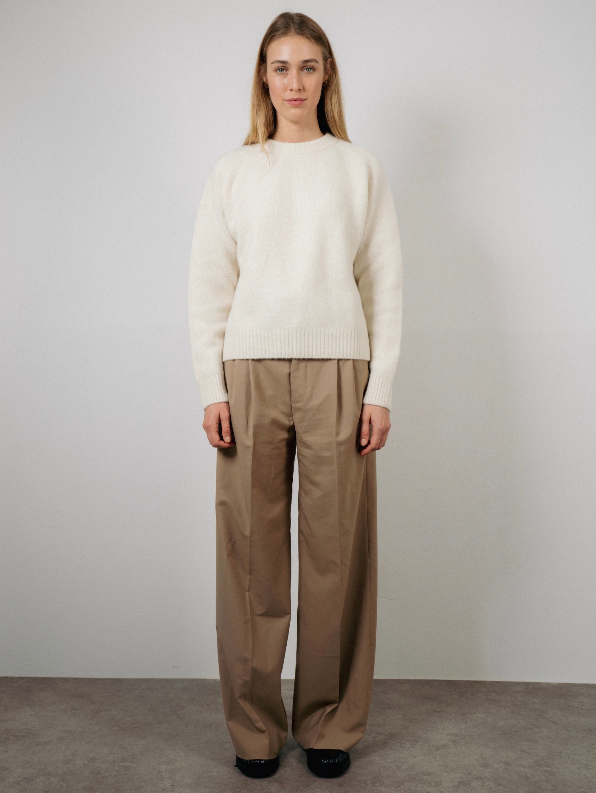 PATRICIA SWEATER IN MILK FOAM