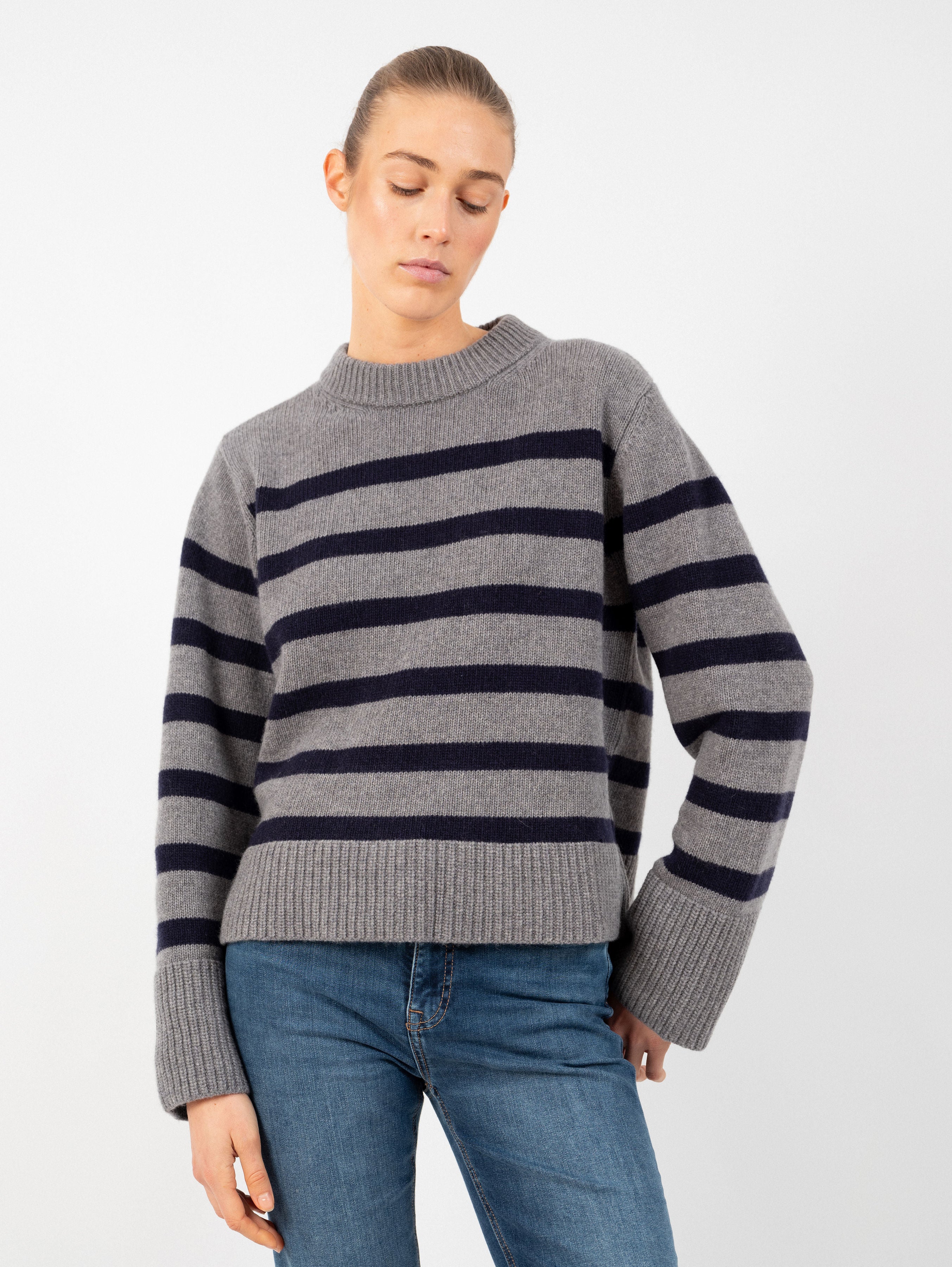 PAULI SWEATER IN STONE / OCEAN