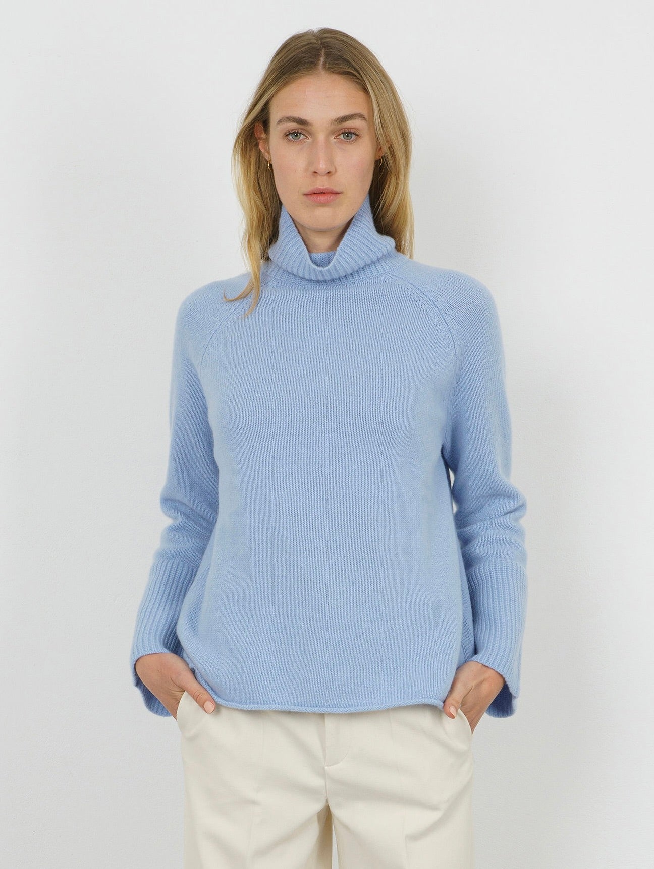 PIPPA SWEATER IN BABY GIRL BLUE