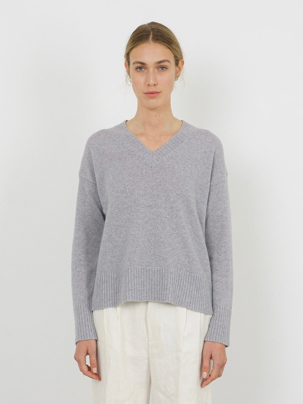 VALERIE SWEATER IN OYSTER GREY