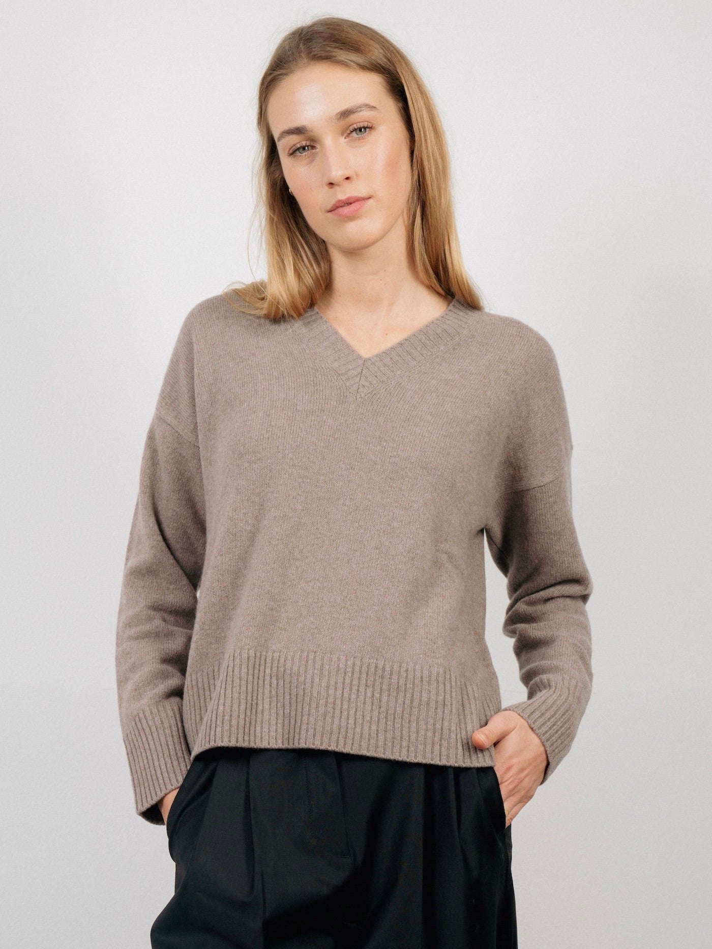 VALERIE SWEATER IN TIMELESS TAUPE