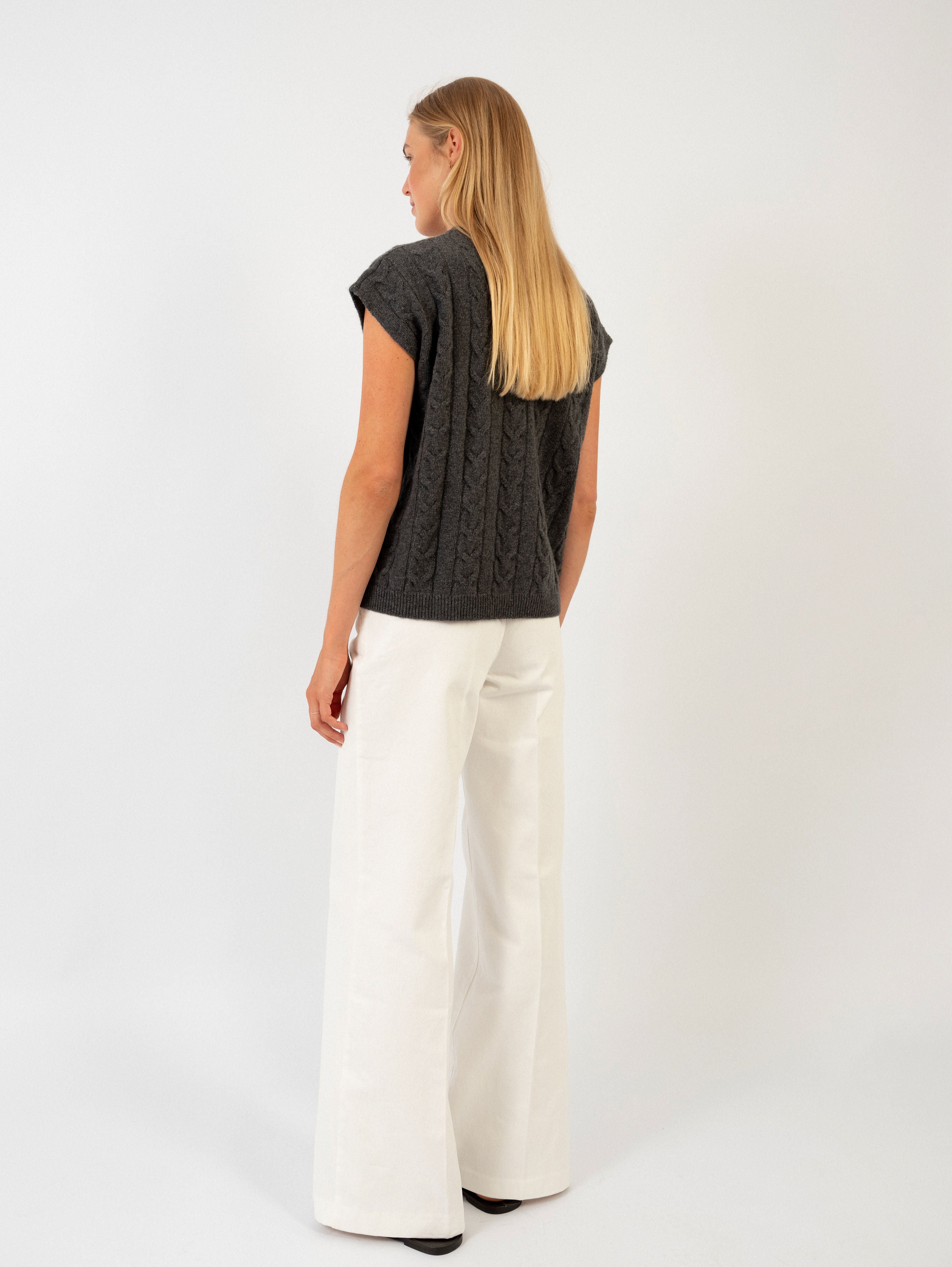 ZAZIE SWEATER IN SHADOW