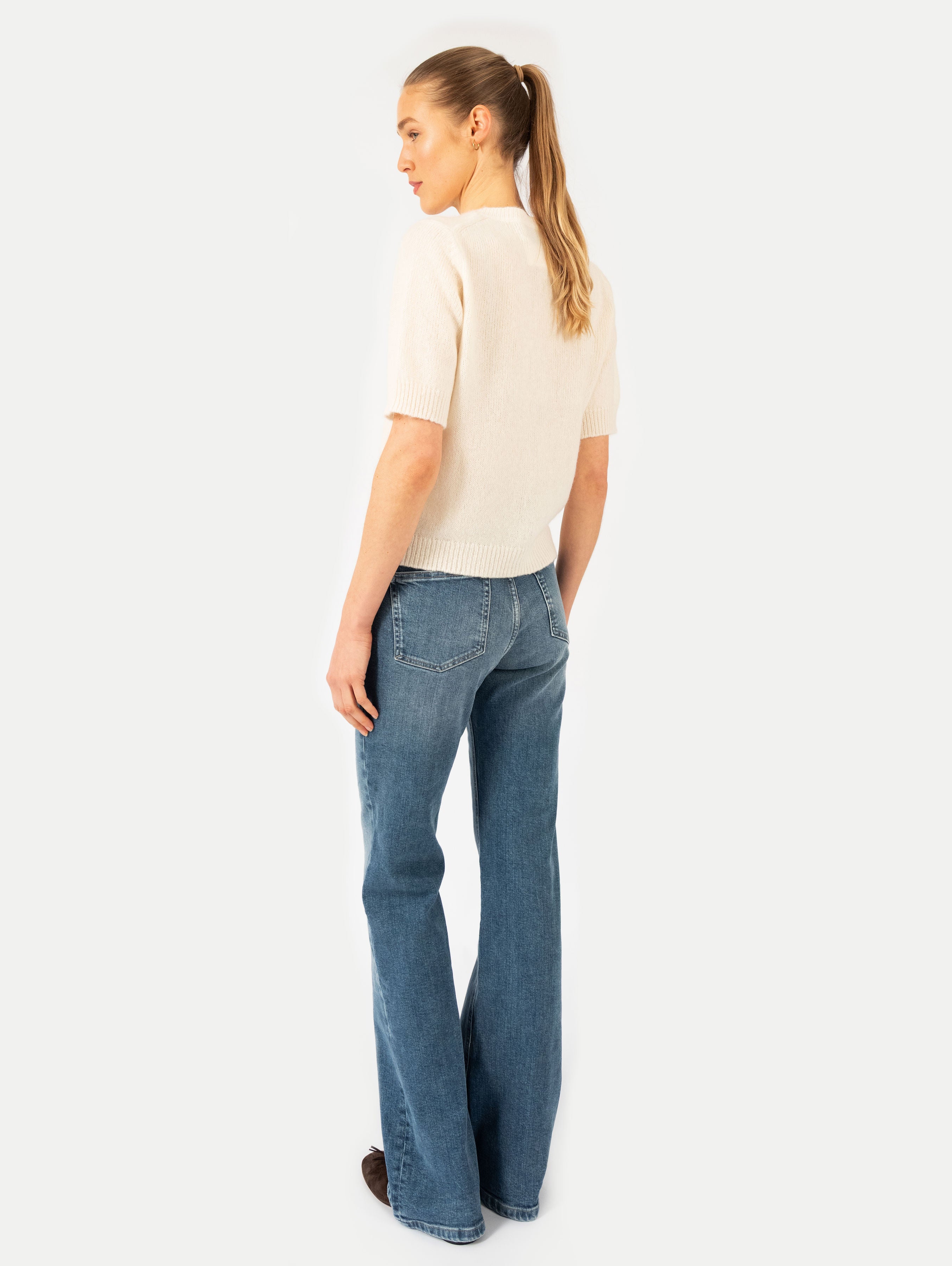 LOUISE CARDIGAN IN IVORY