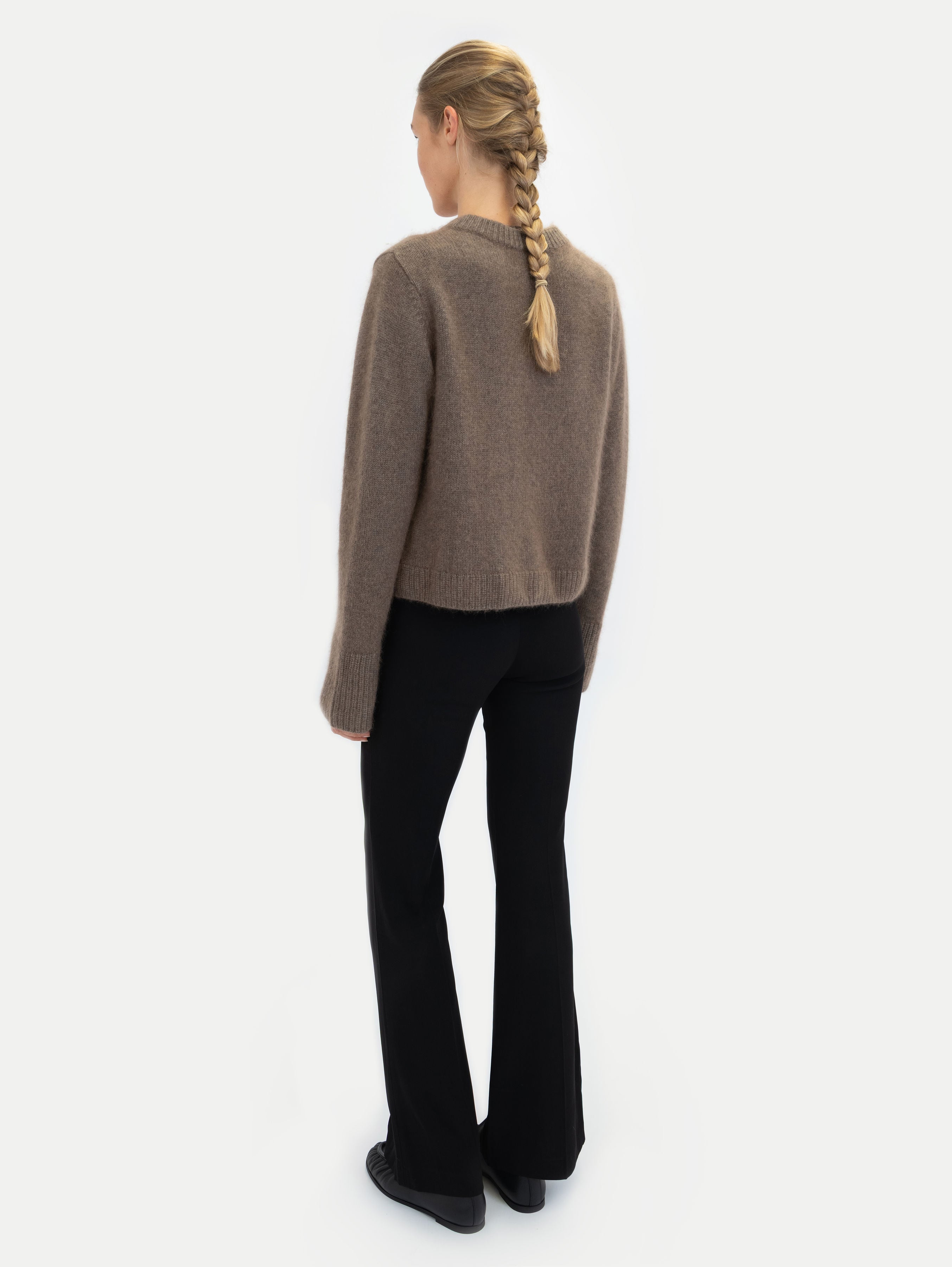 LILLY BRUSHED CARDIGAN IN SOFT NOUGAT