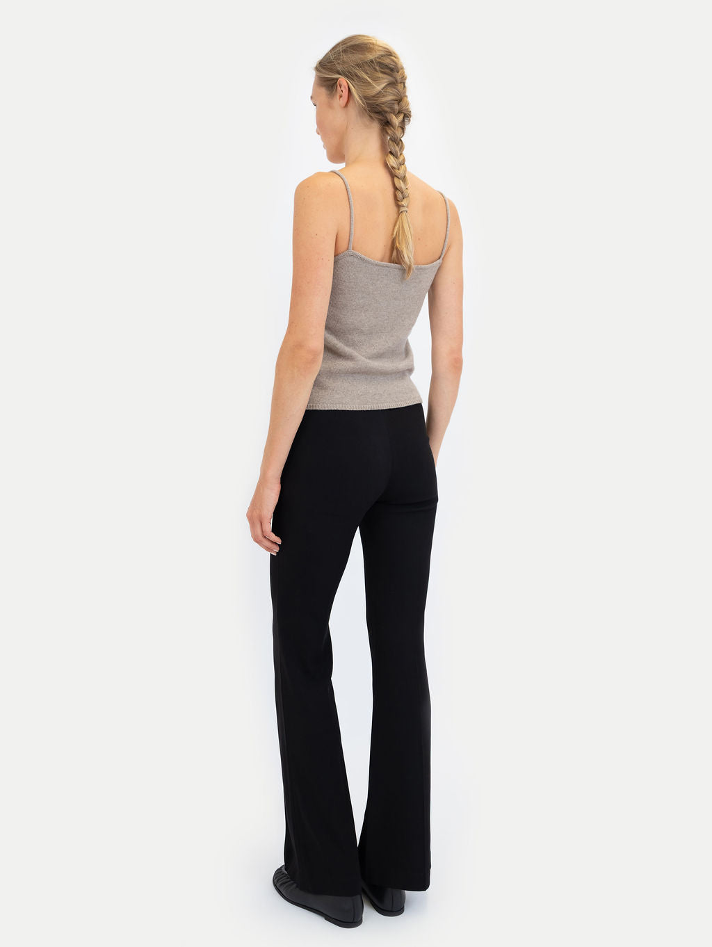 MILA TOP IN ALMOND POWDER