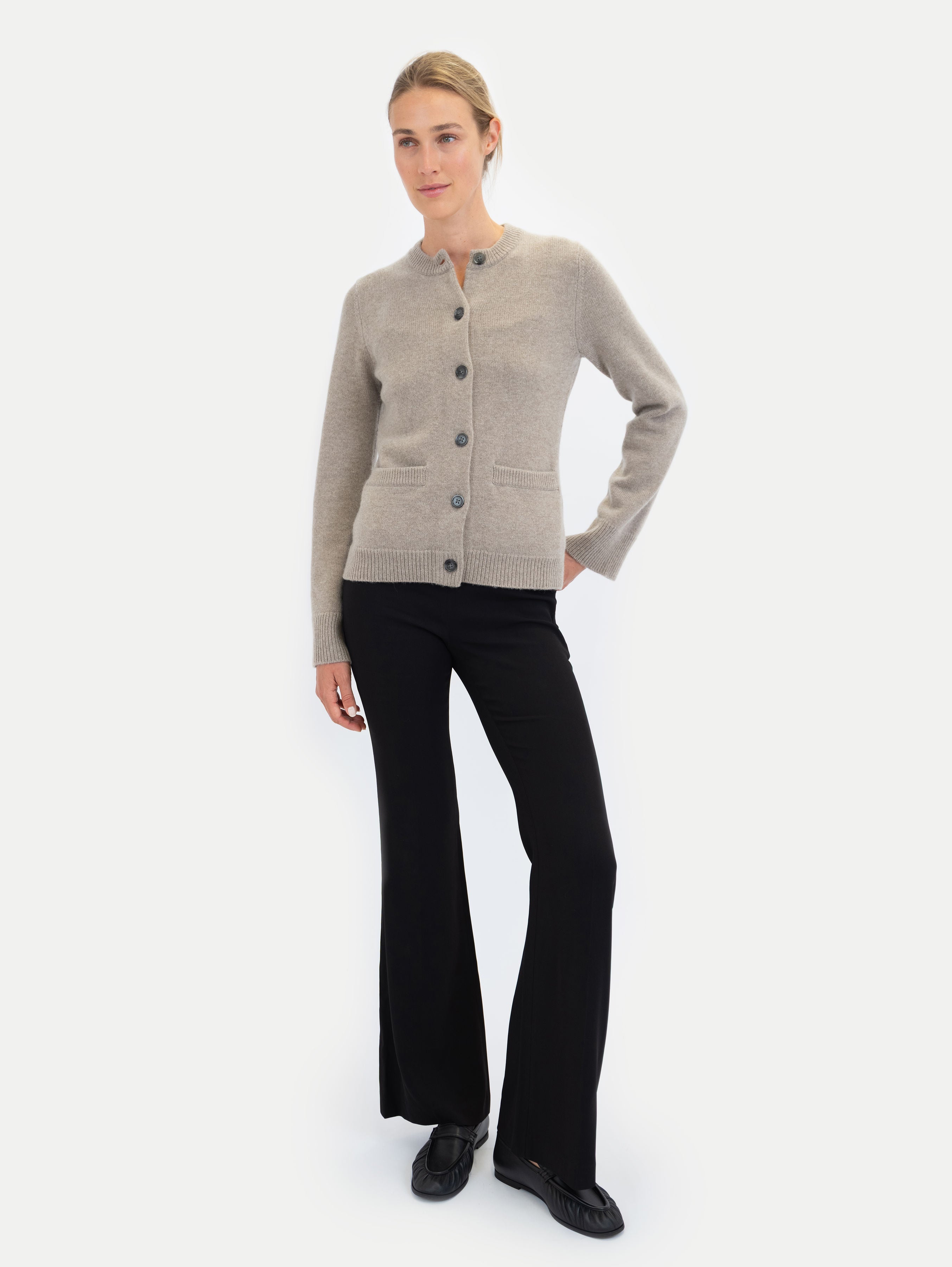 DEA CARDIGAN IN ALMOND POWDER