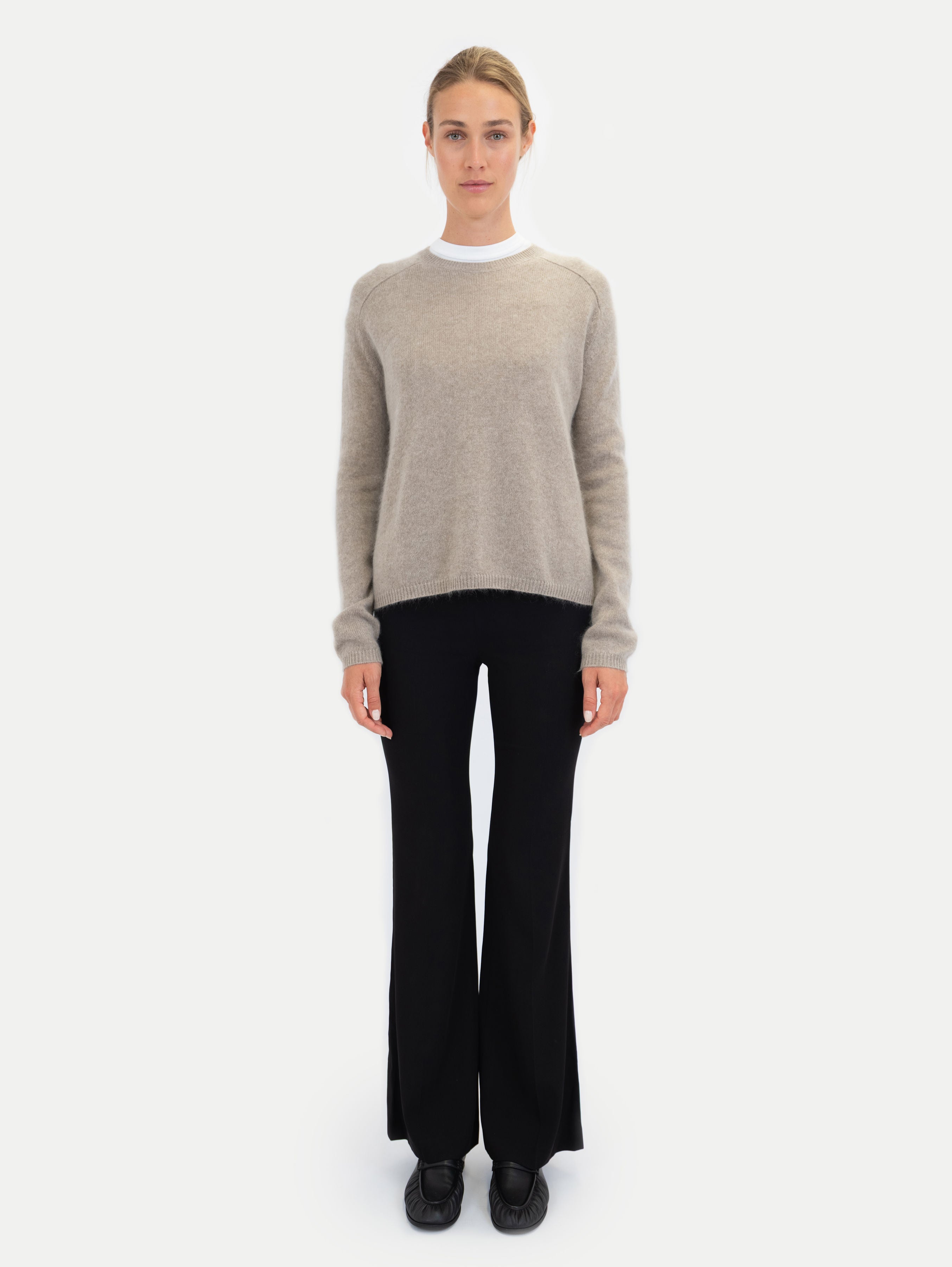 THEA SWEATER IN ALMOND POWDER