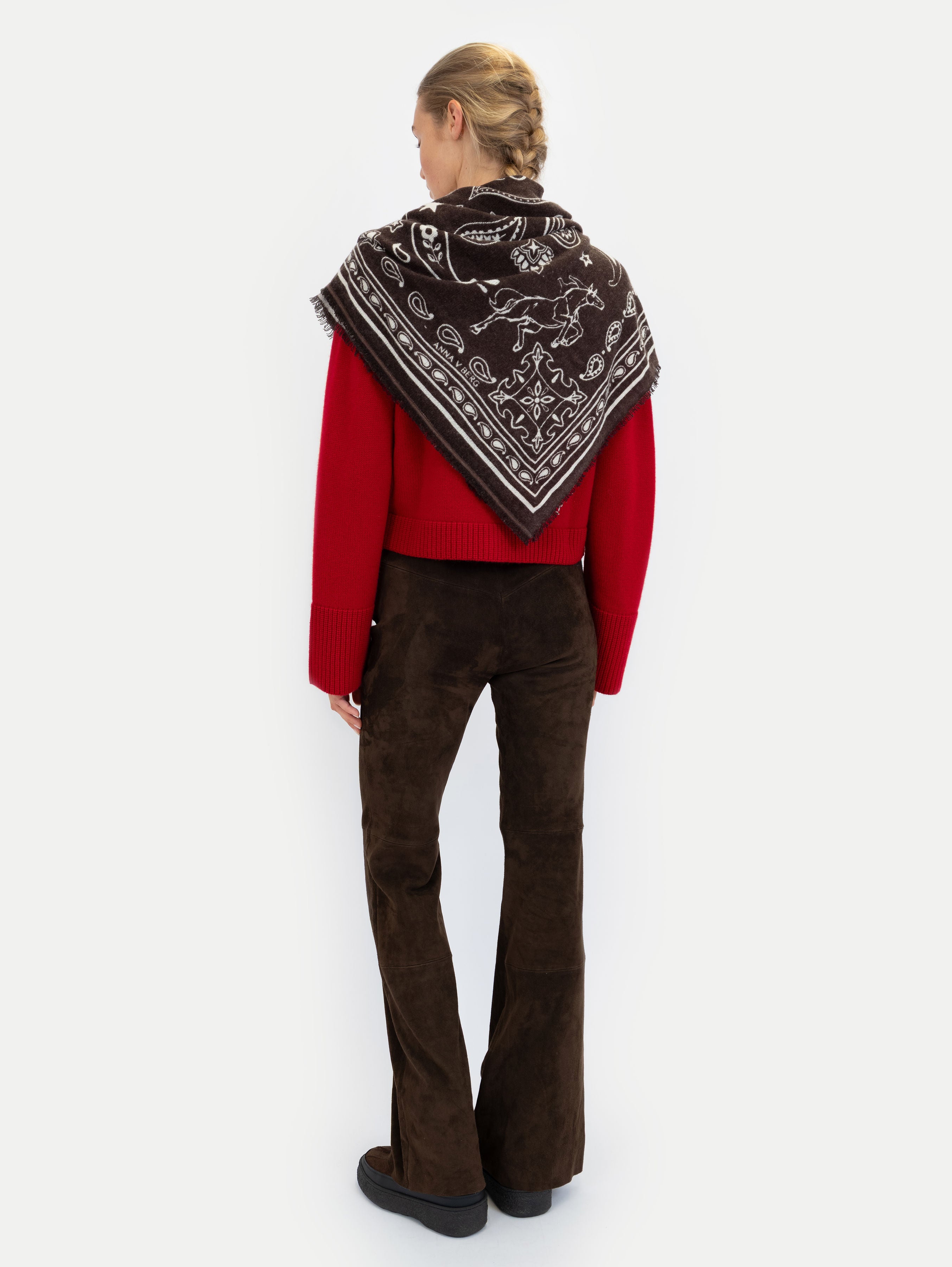 NELE SCARF BIG IN CHOCOLATE
