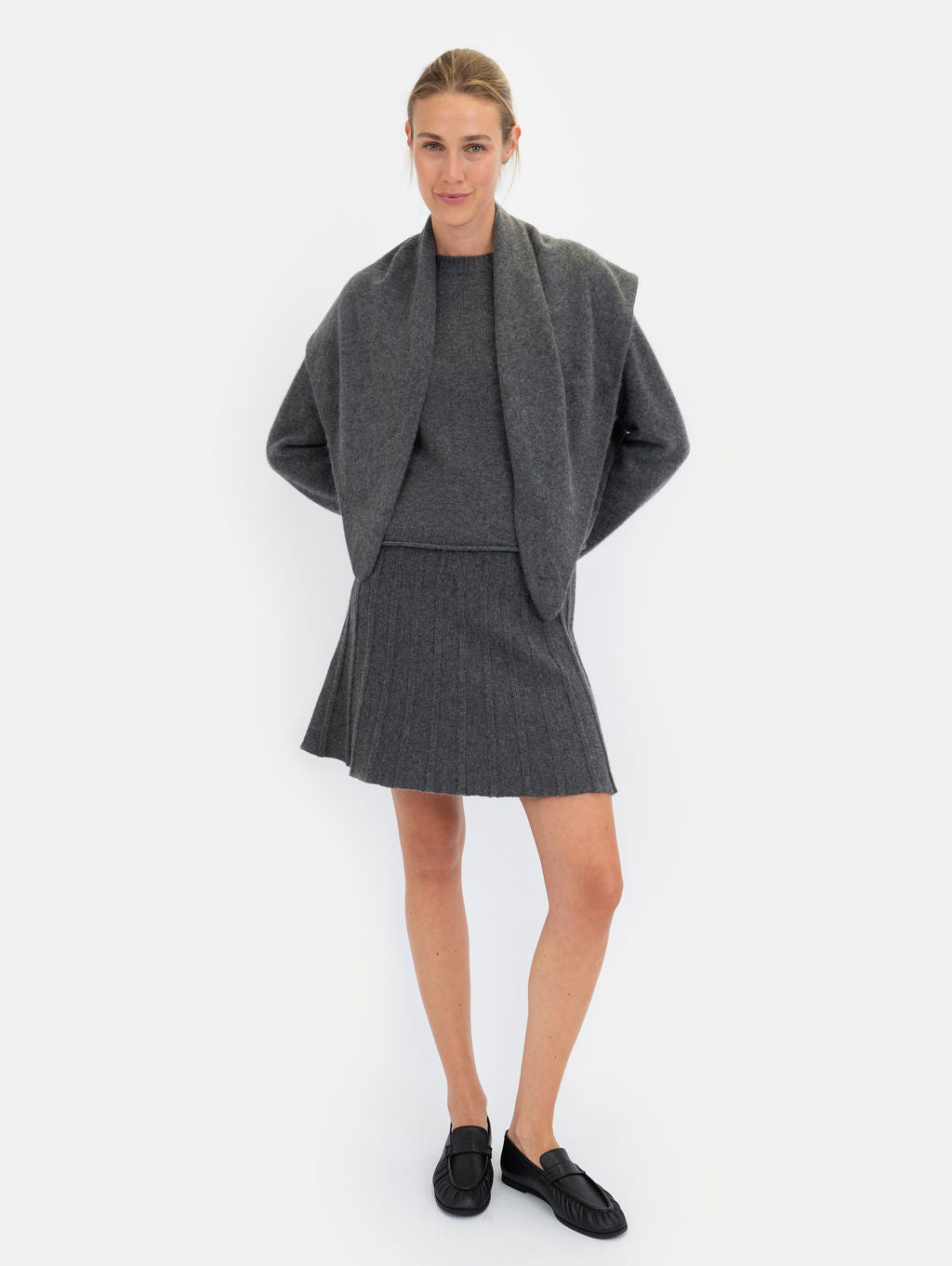 GWEN SKIRT IN MIDNIGHT STONE