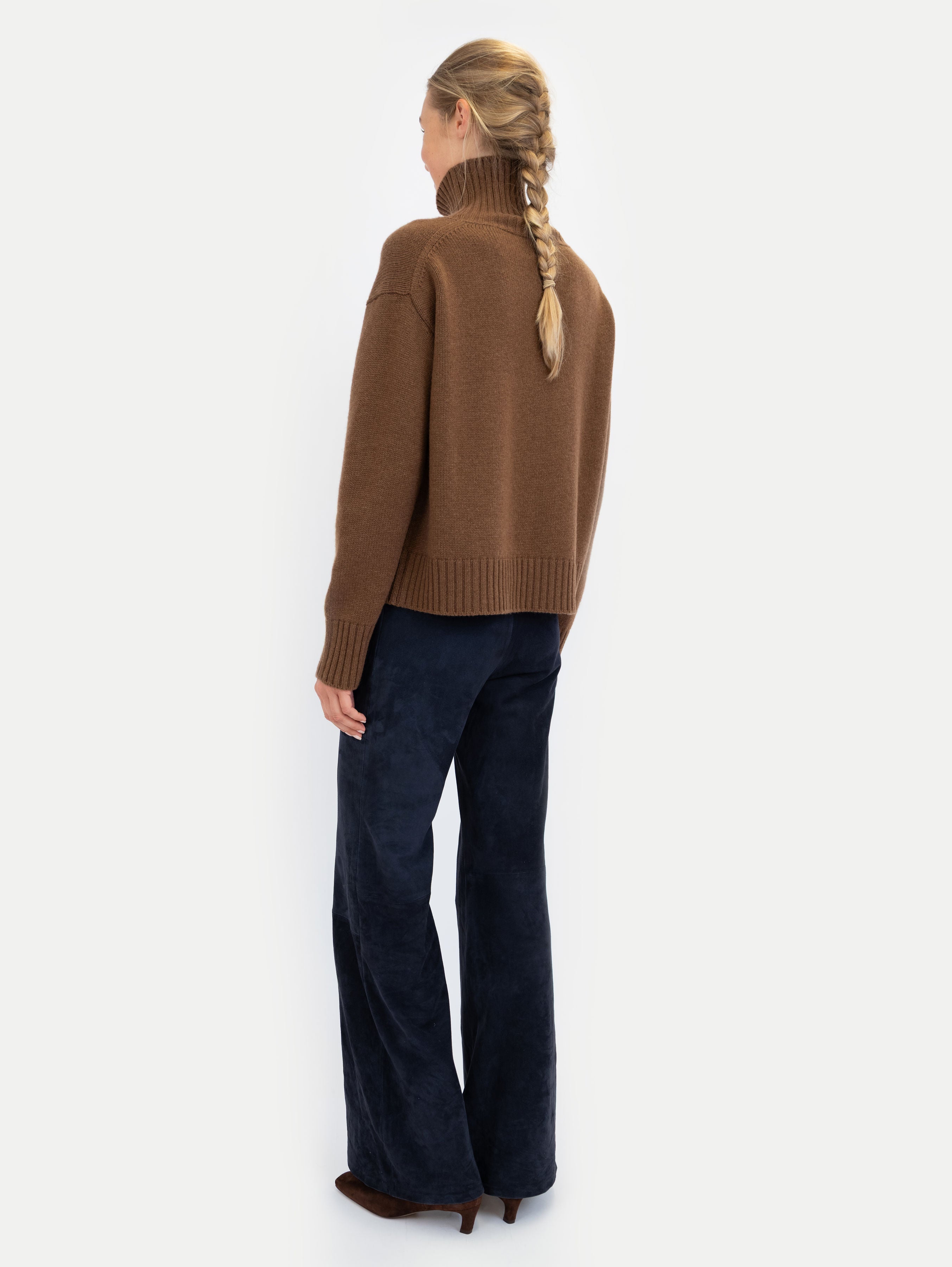EMMA SWEATER IN MOCCA