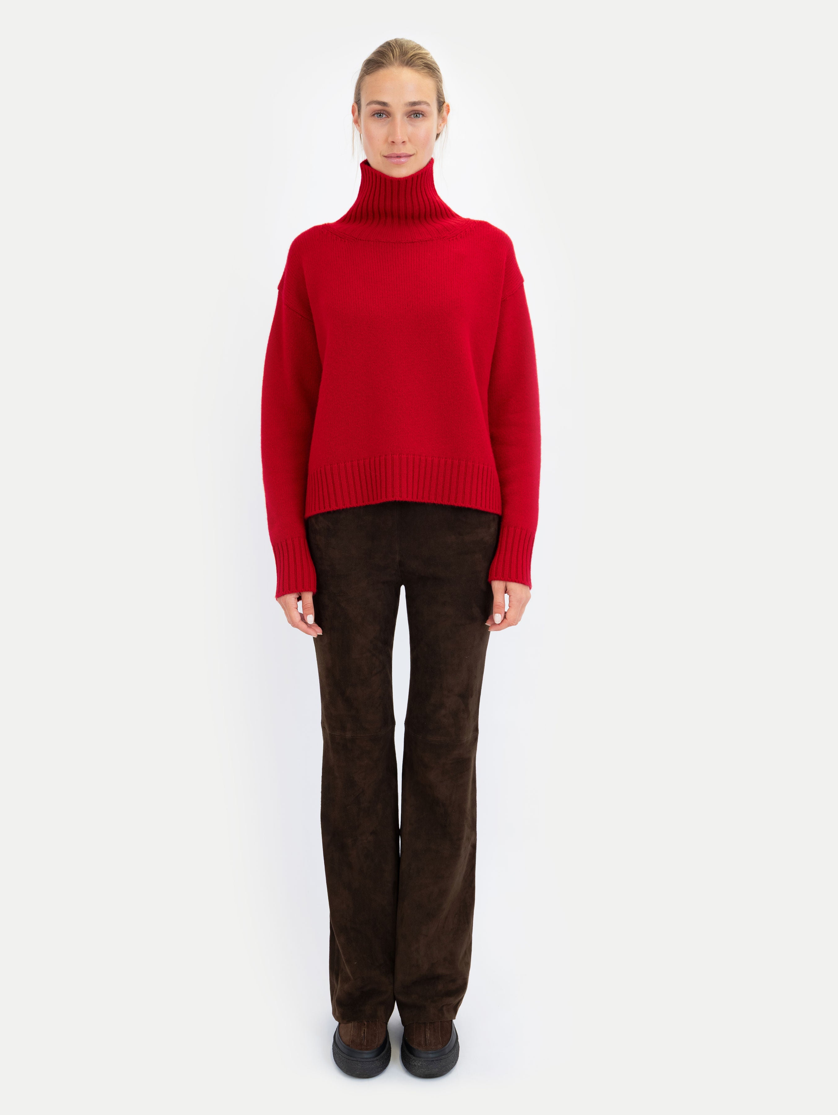 EMMA SWEATER IN HOT DATE