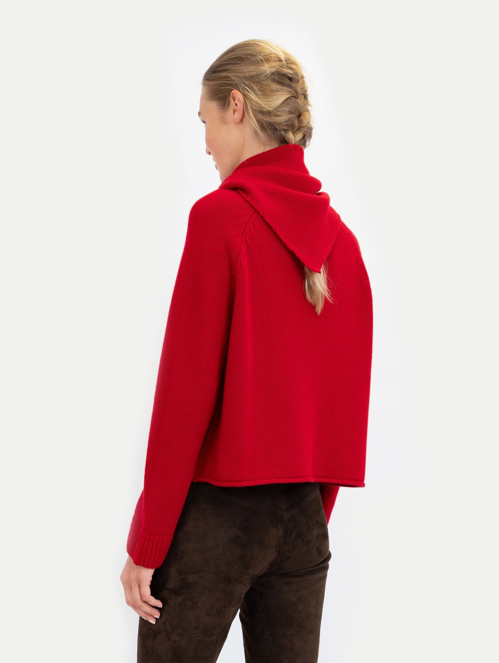 CARA SCARF IN HOT DATE