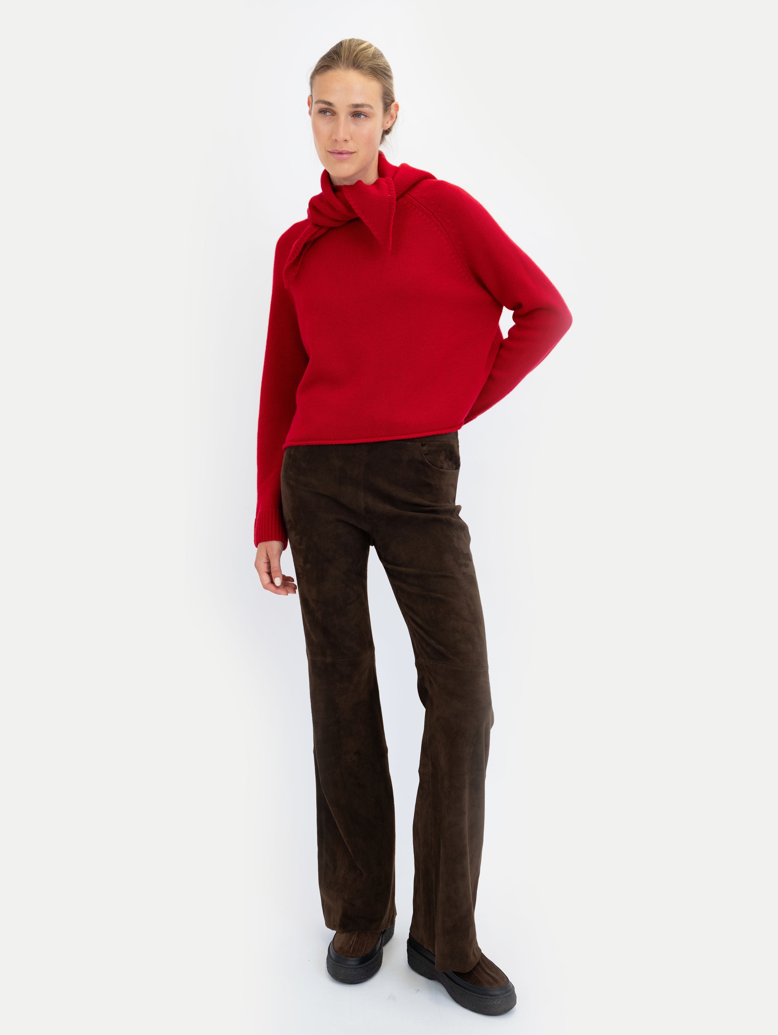 CARA SCARF IN HOT DATE