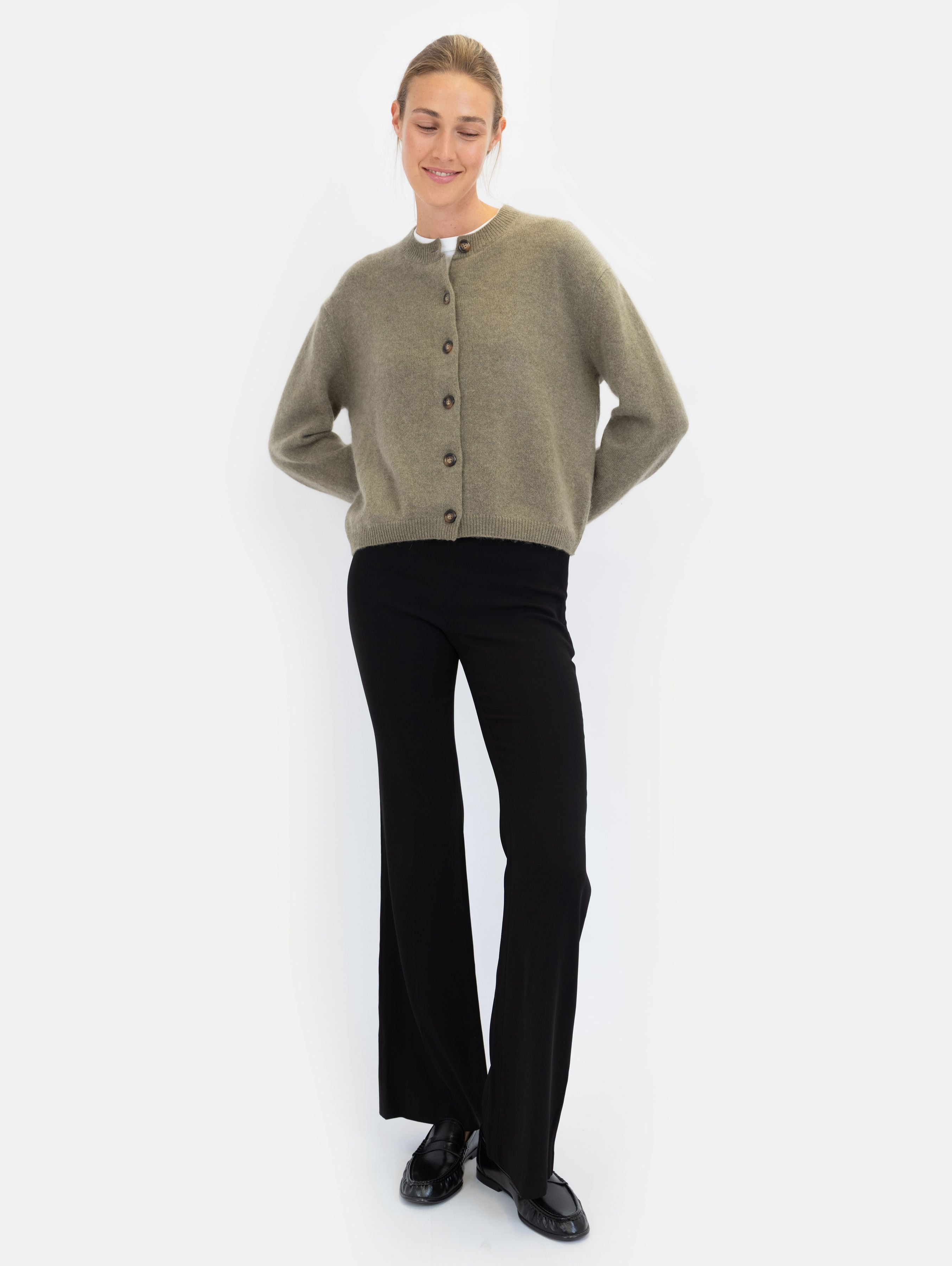 EMILIA BRUSHED CARDIGAN IN BREEN
