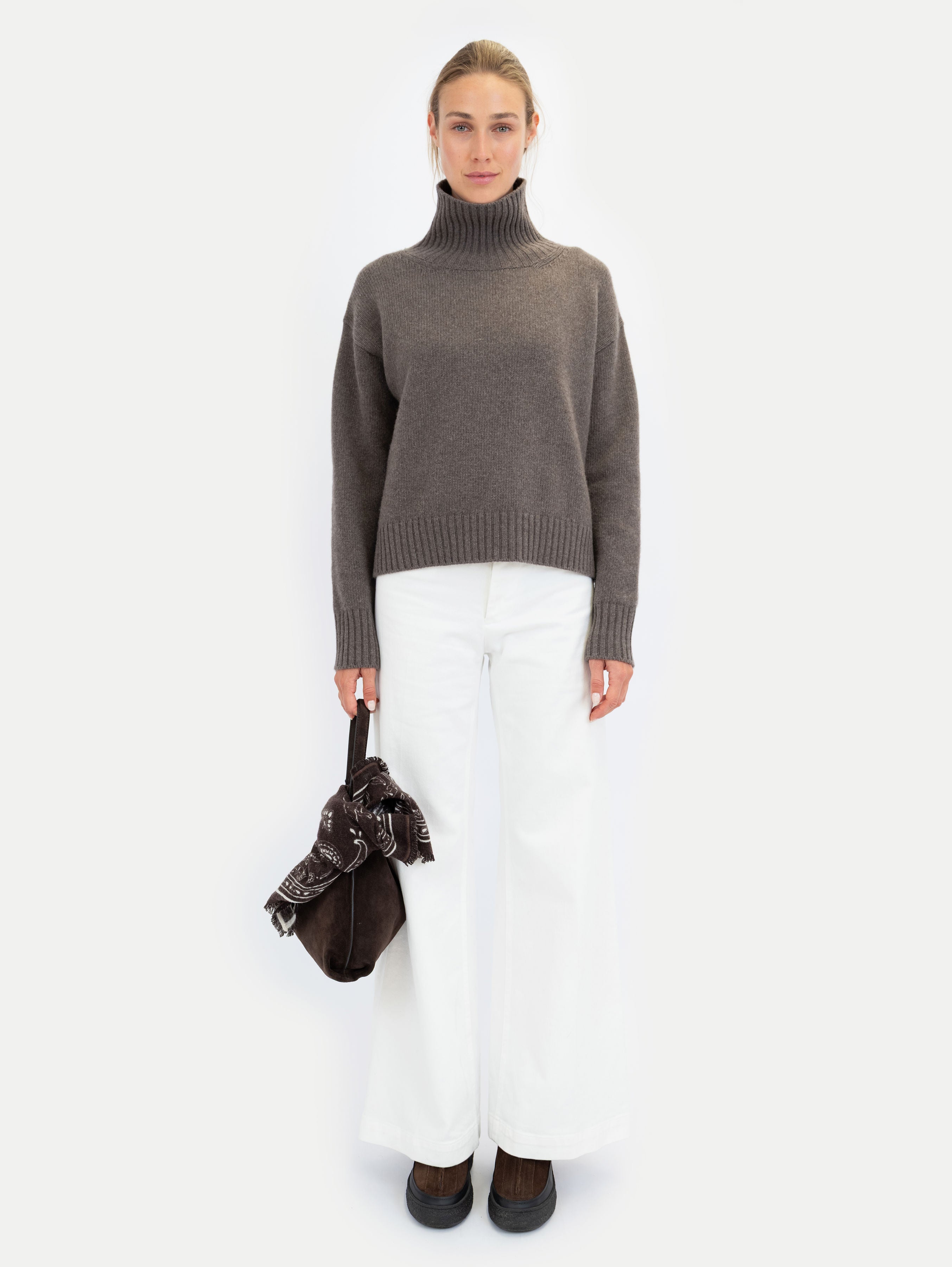 EMMA SWEATER IN NOUGAT