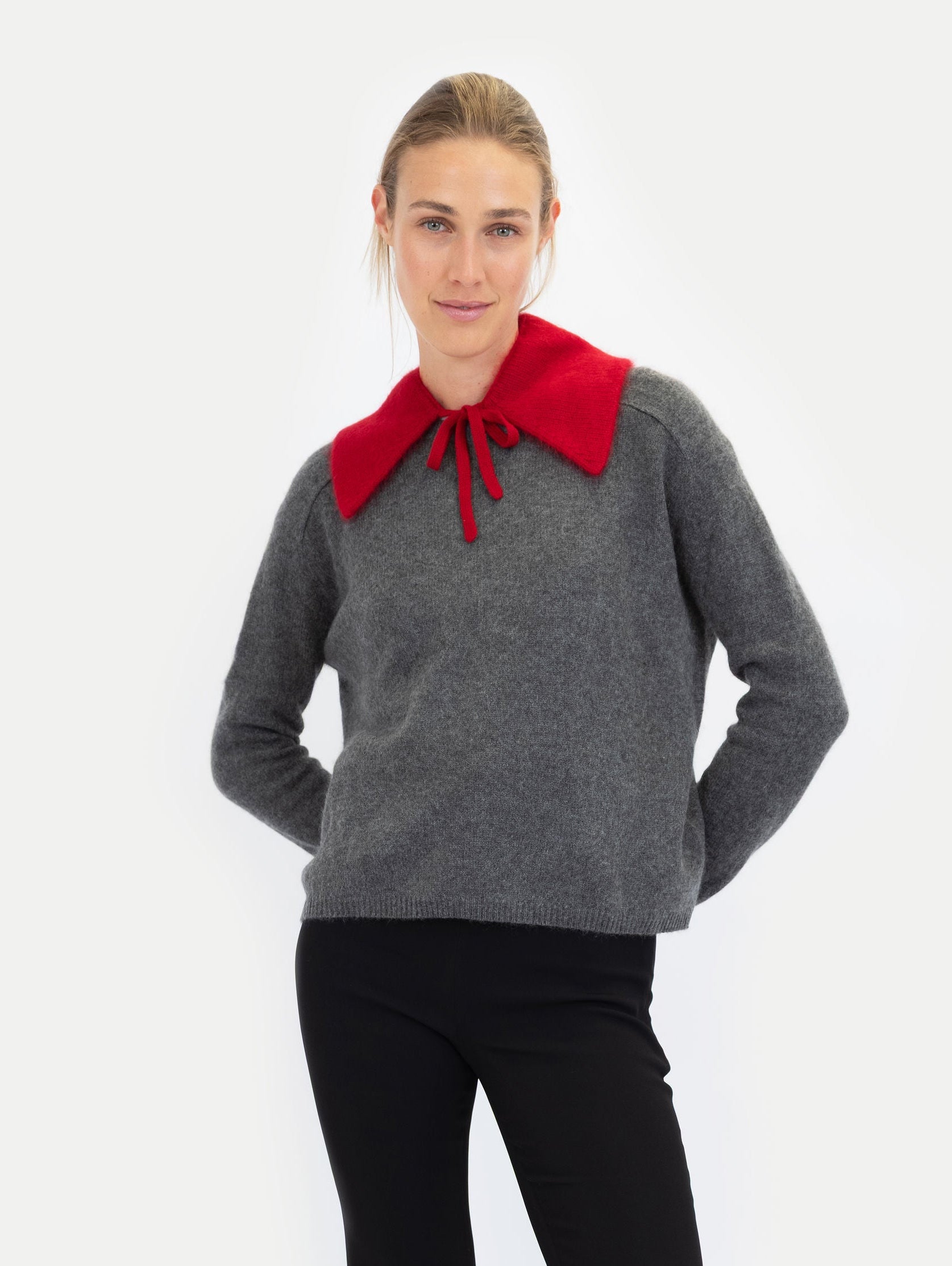 CORA COLLAR IN HOT DATE