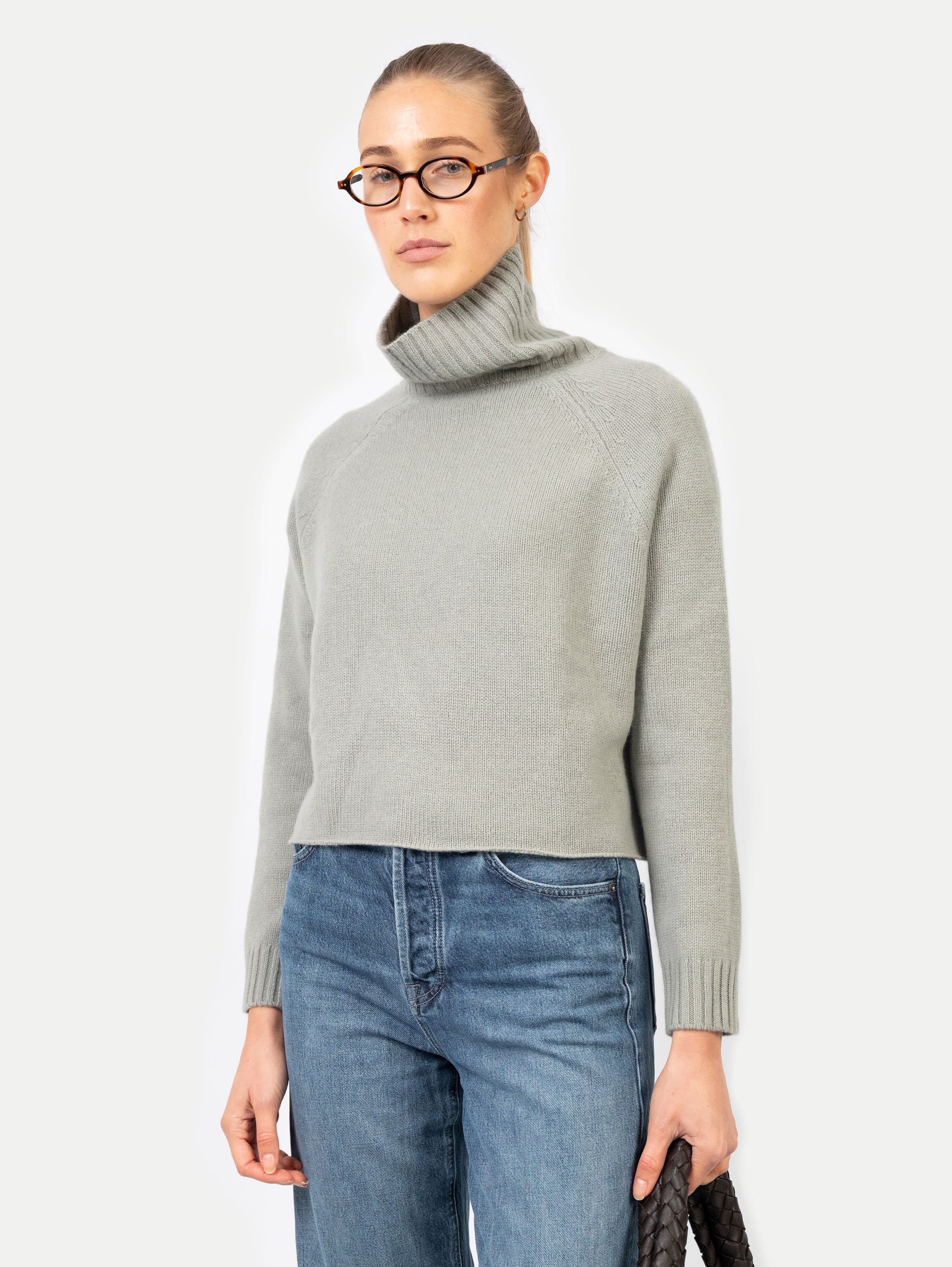 LAURA TURTLENECK IN SAGE