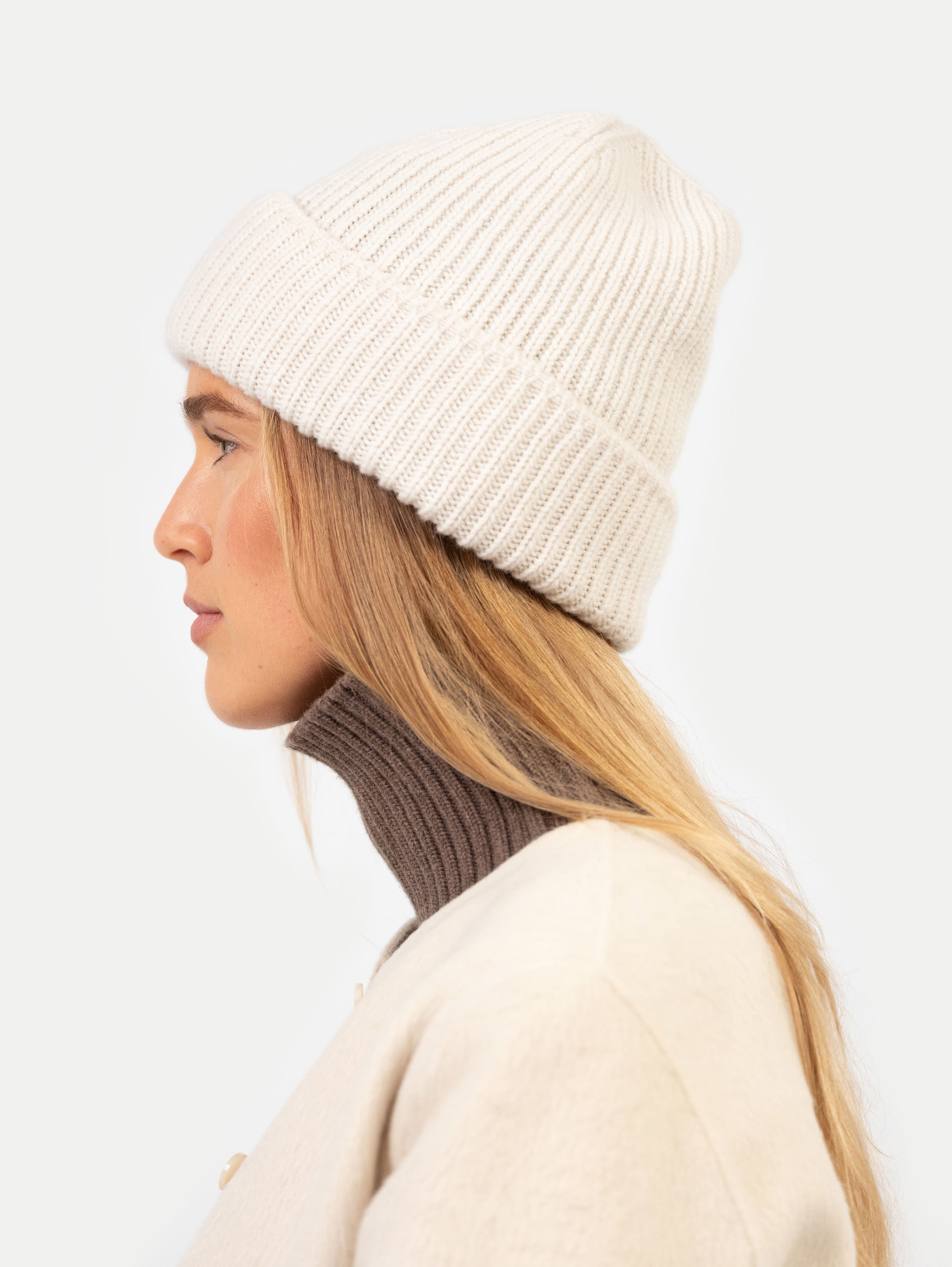 CHARLY BEANIE IN VANILLA