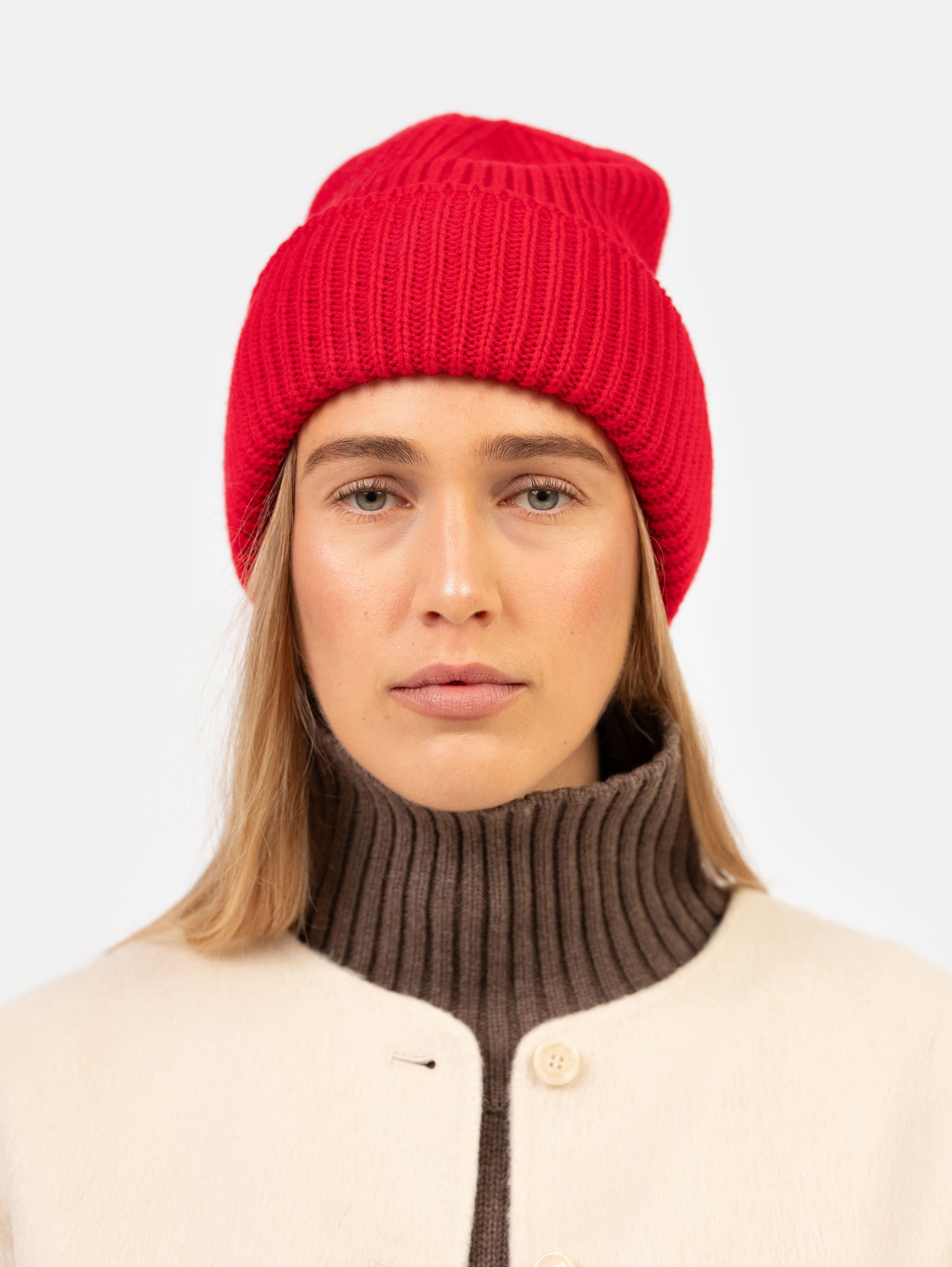 CHARLY BEANIE IN FLAME