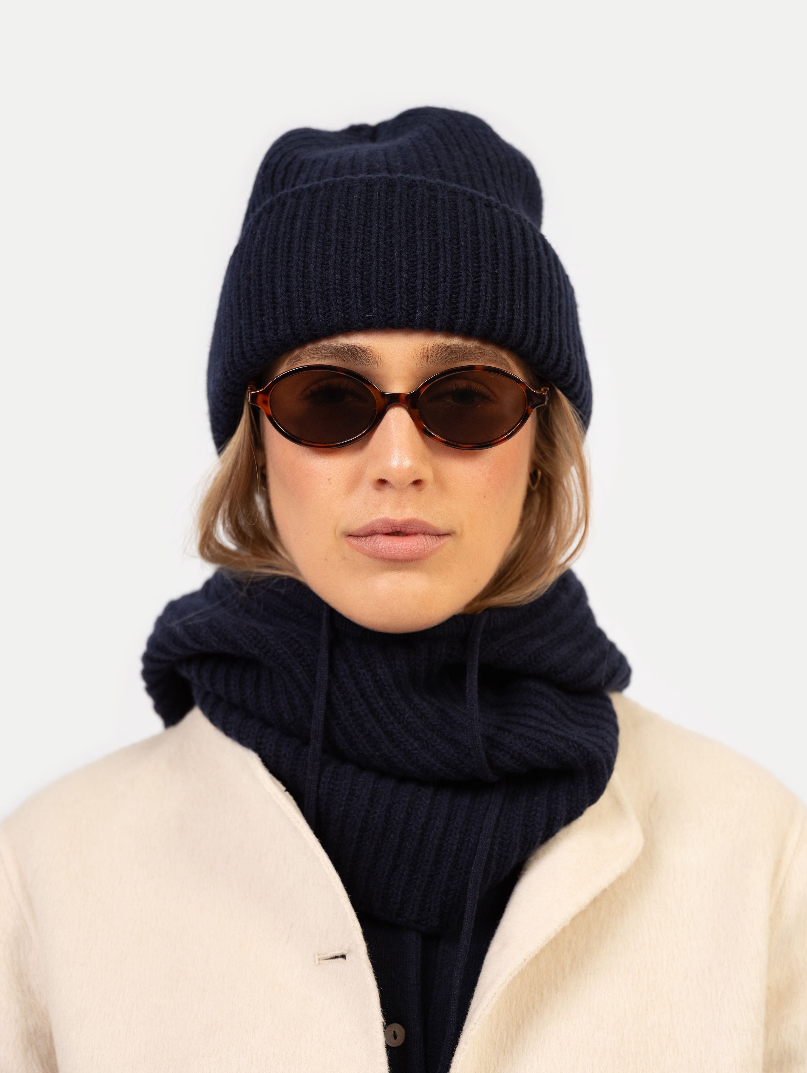 CHARLY BEANIE IN DEEP BLUE