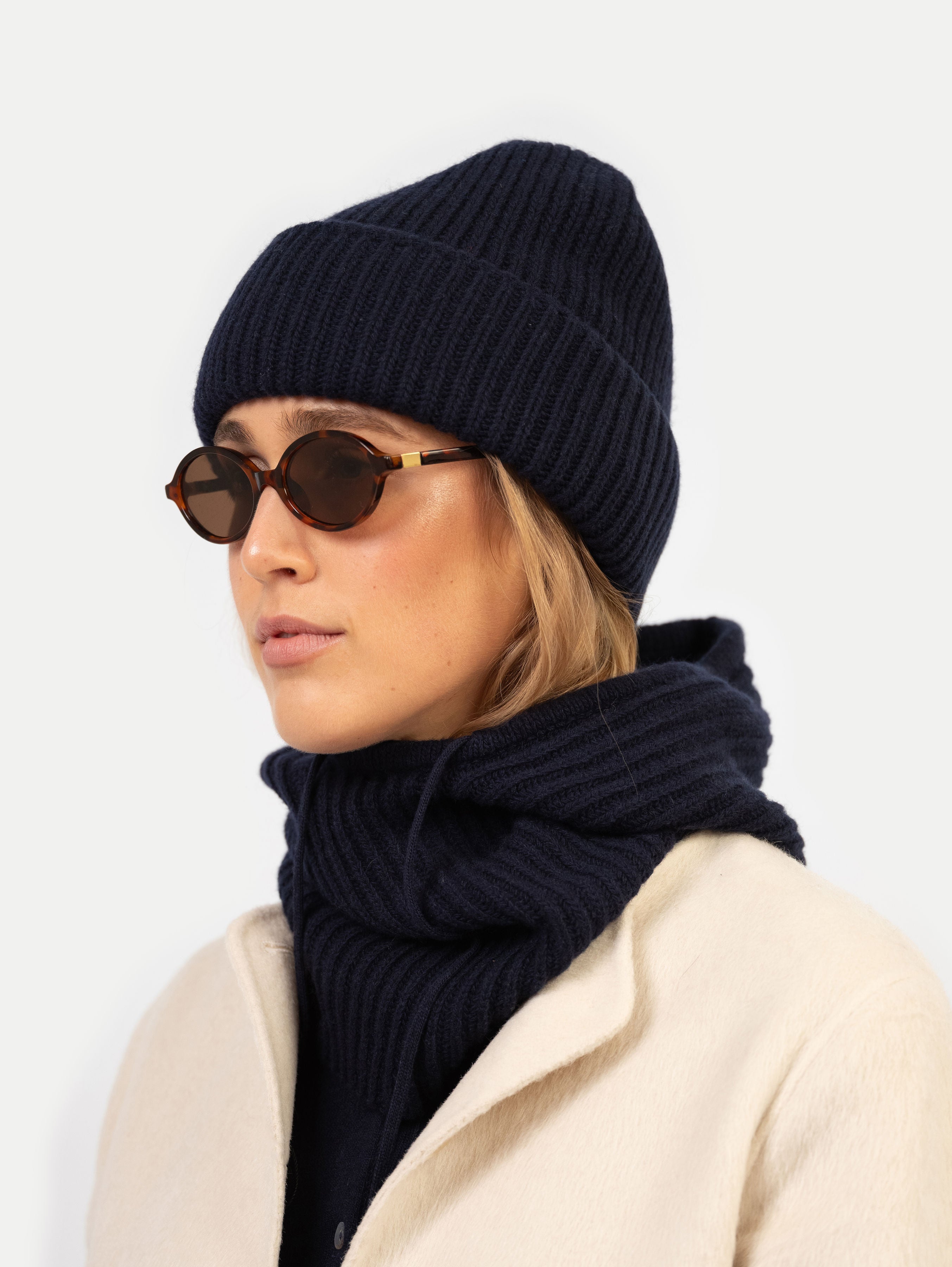 CHARLY BEANIE IN DEEP BLUE
