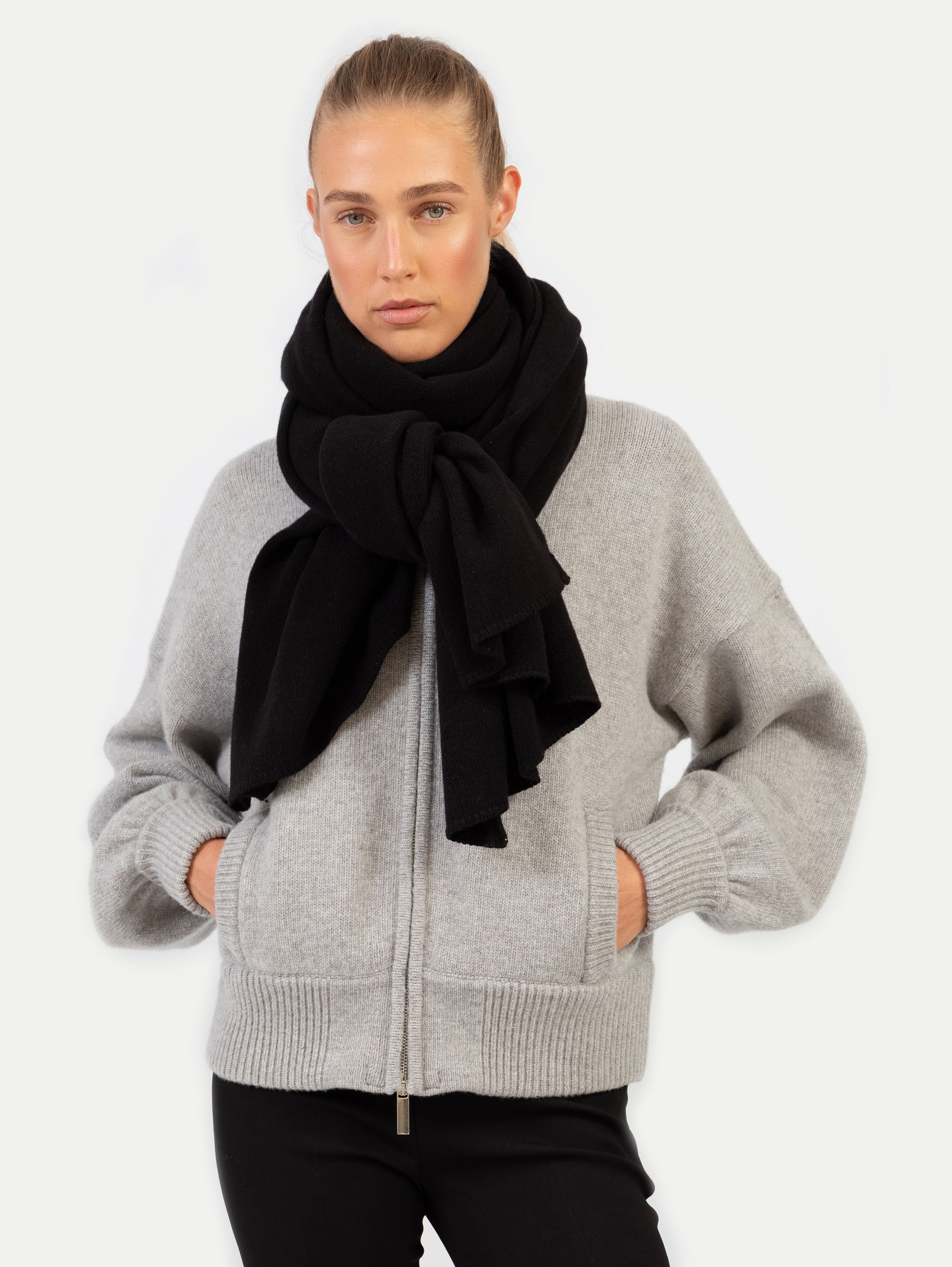 CARLA SCARF IN NIGHT