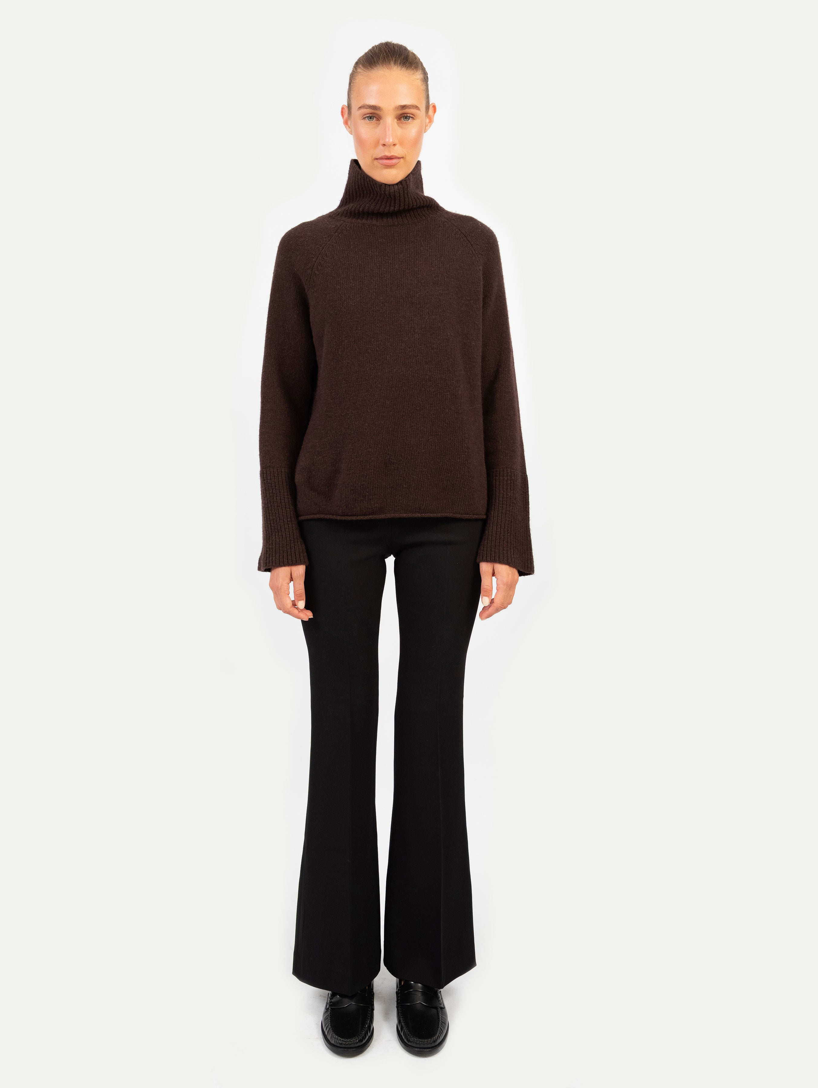 PIPPA SWEATER IN ESPRESSO