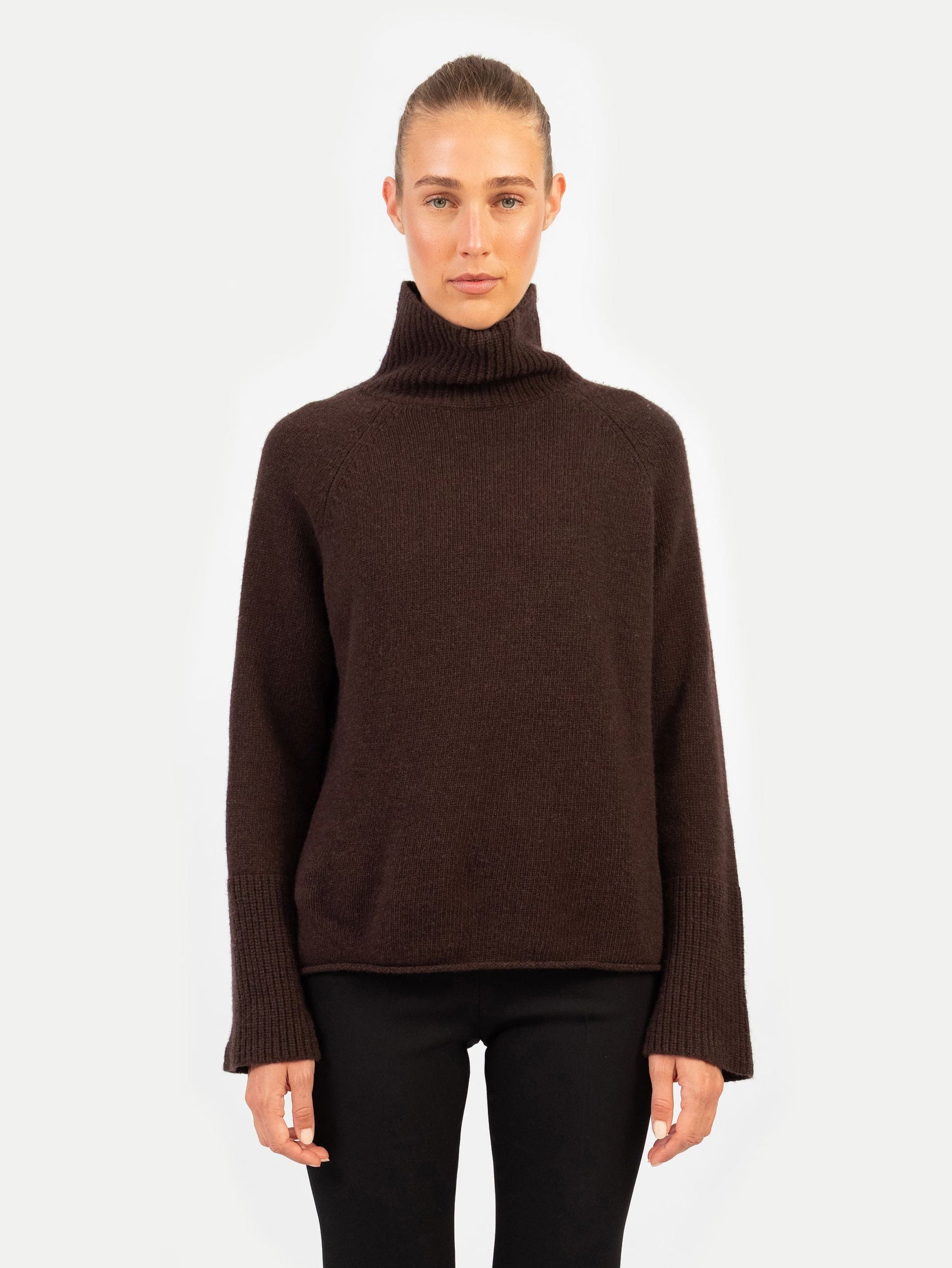 PIPPA SWEATER IN ESPRESSO