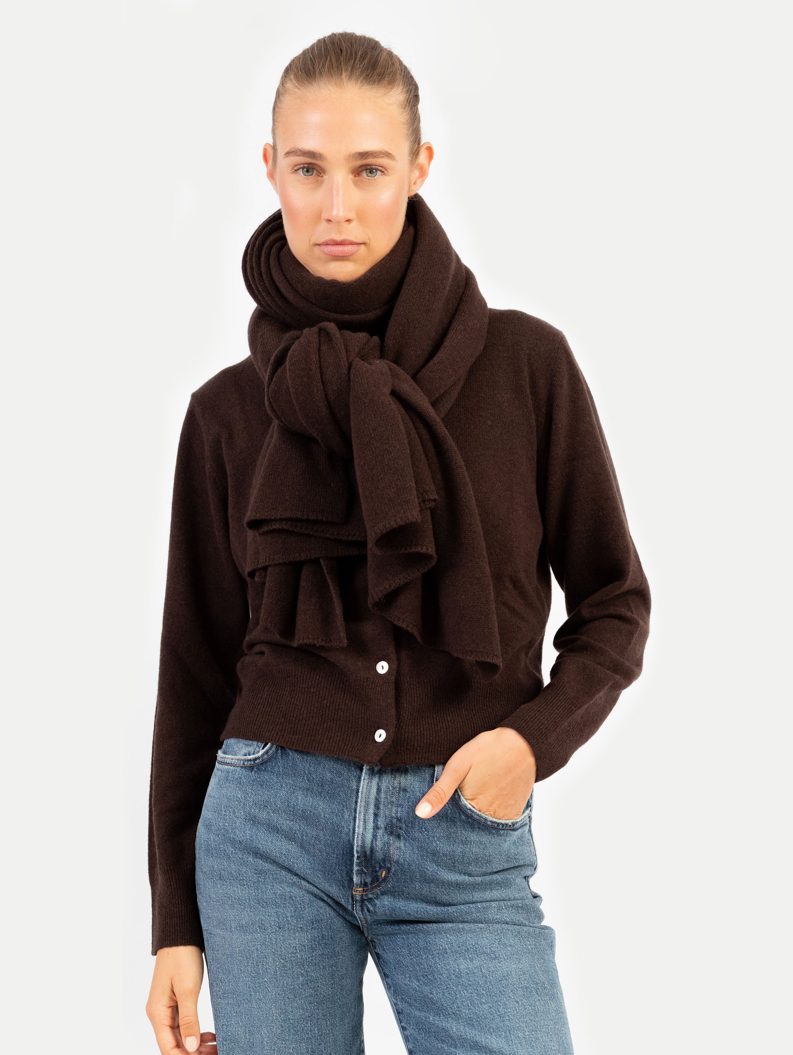 CARLA SCARF IN ESPRESSO