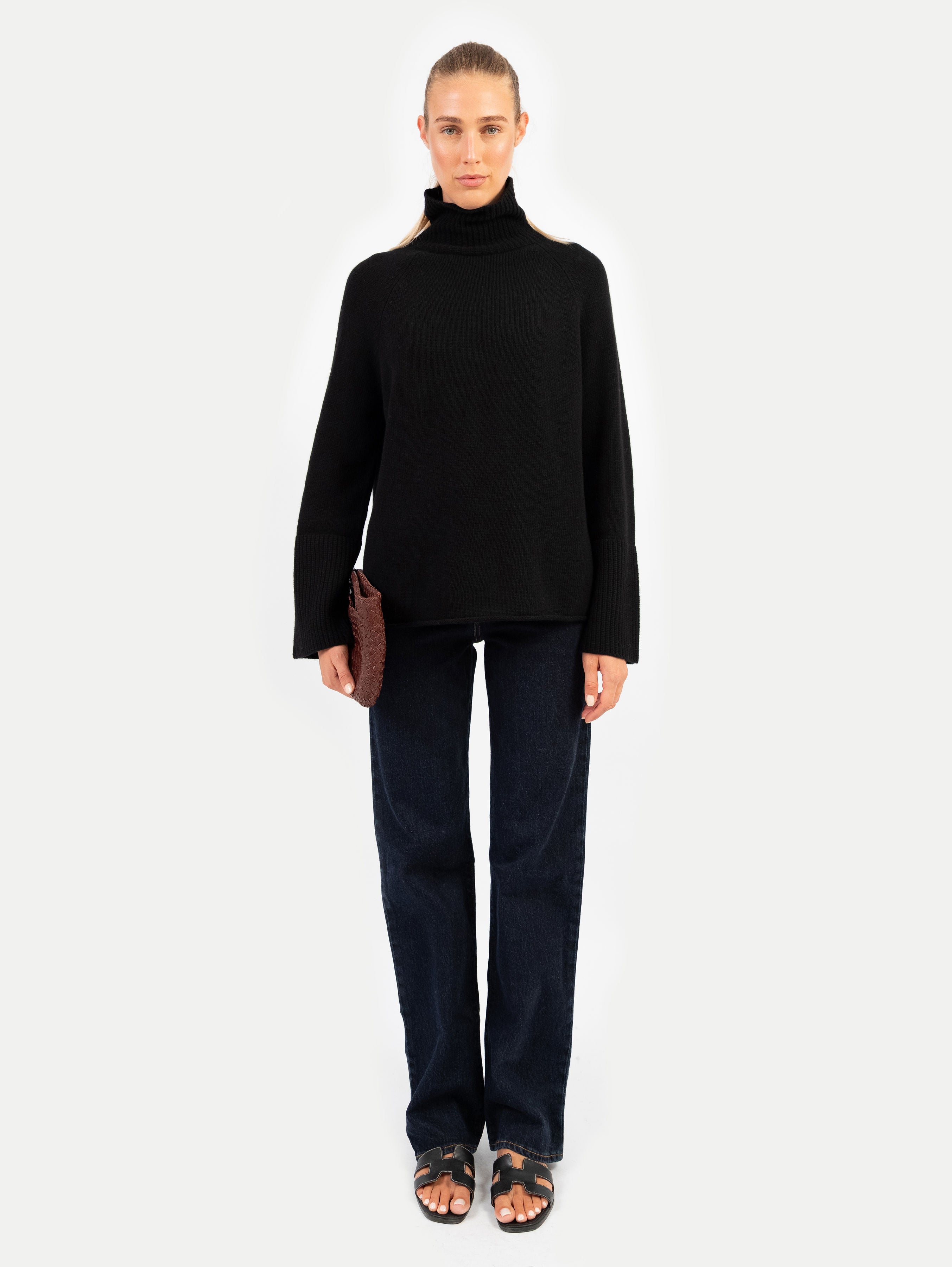 PIPPA SWEATER IN NIGHT