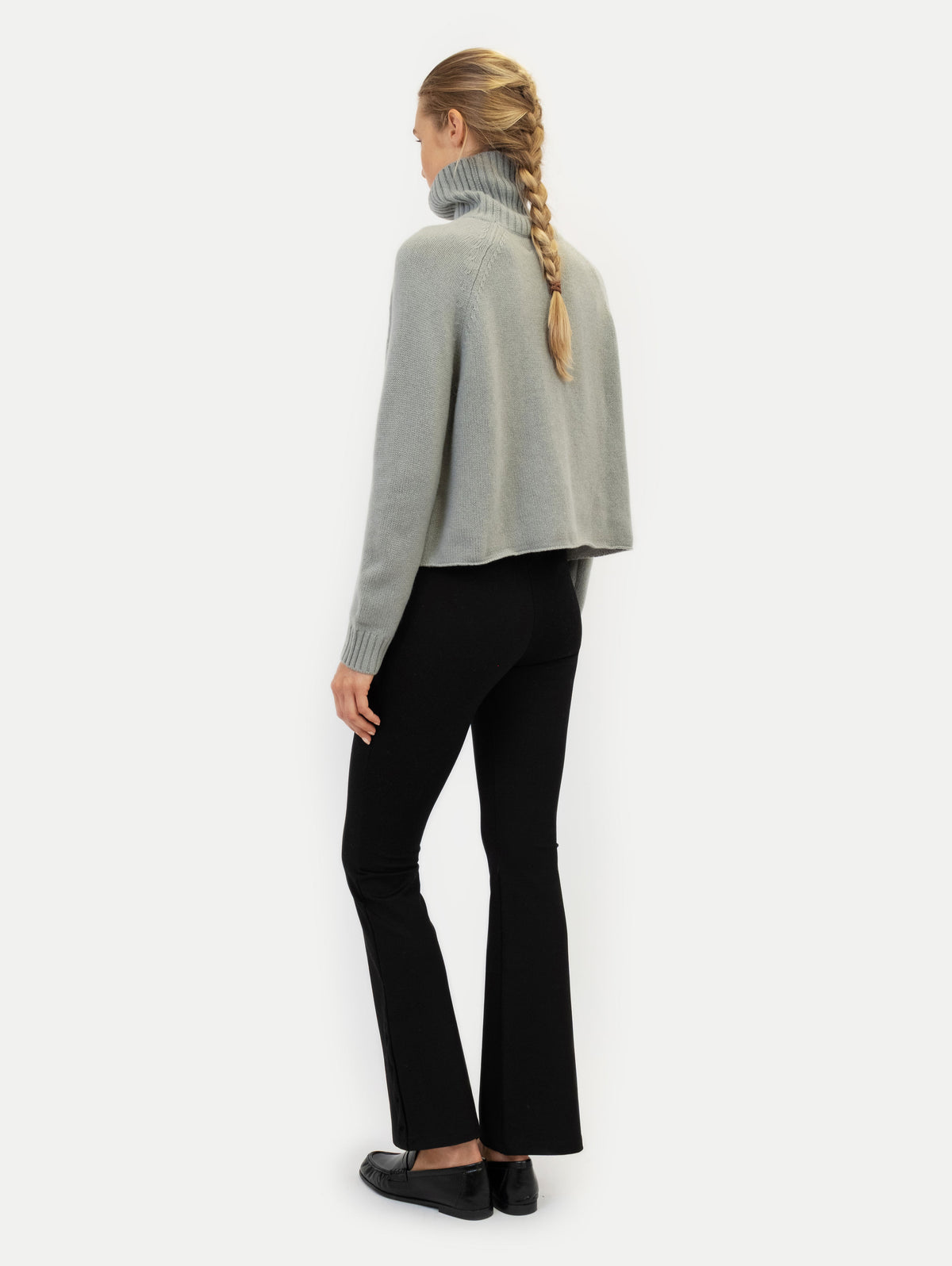 LAURA TURTLENECK IN SAGE