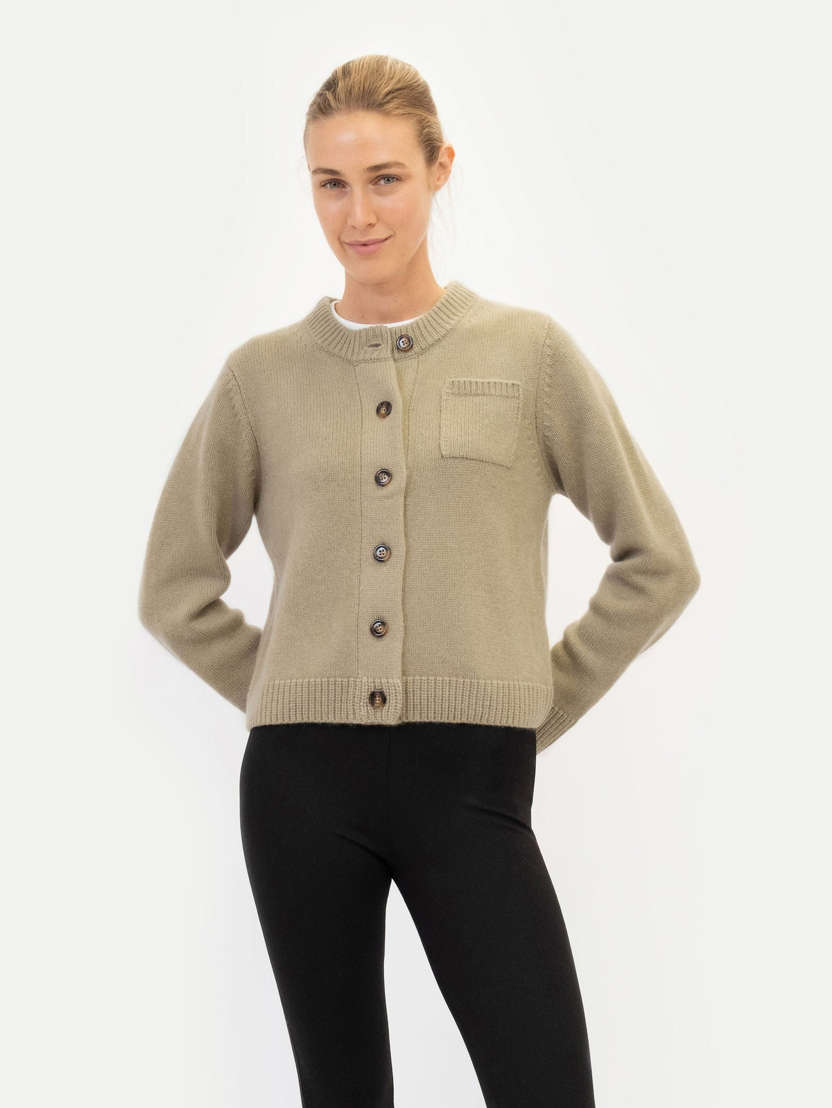LILLY CARDIGAN IN MOSS