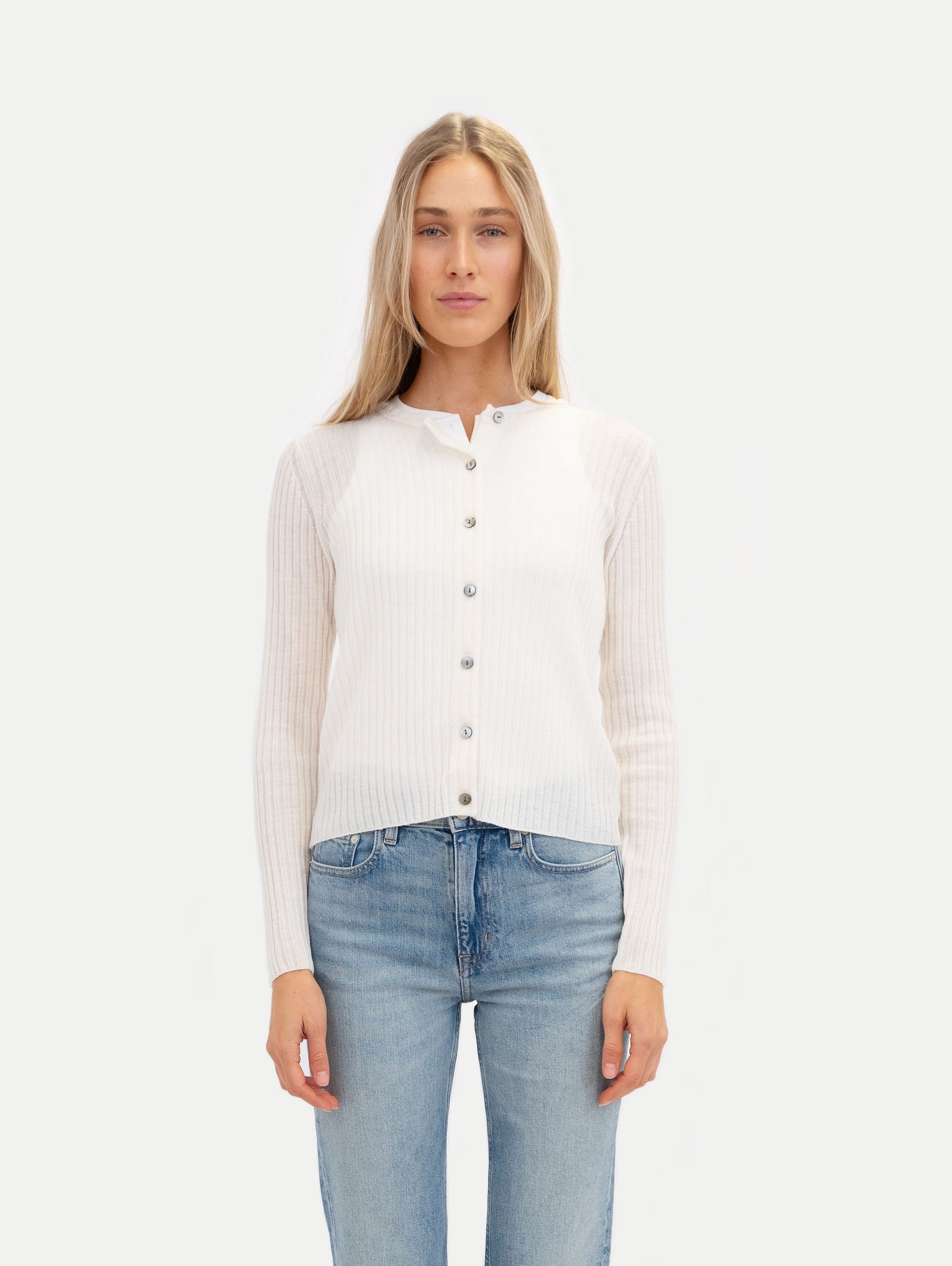 LIA CARDIGAN IN VANILLA