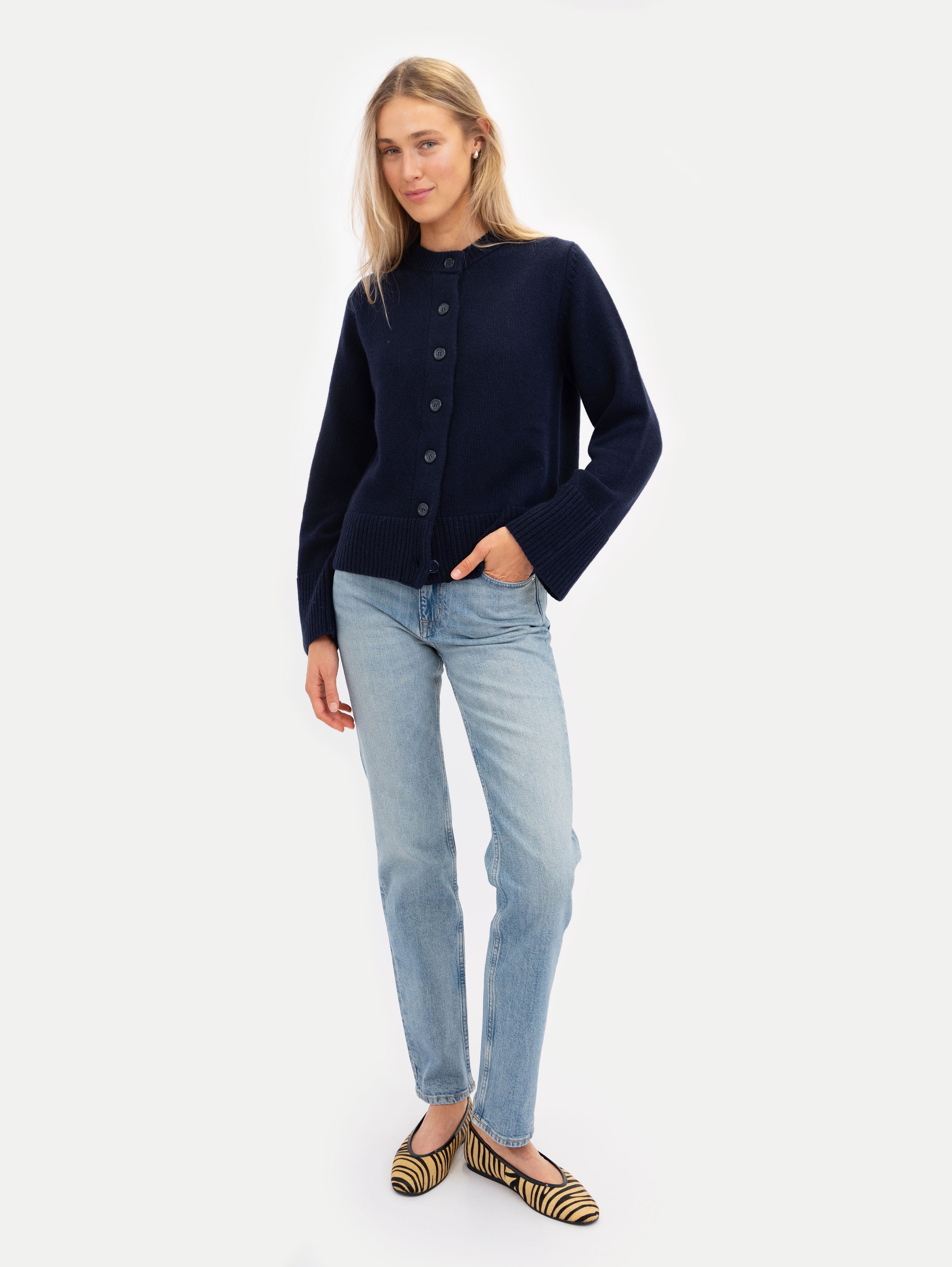 DOROTHEA CARDIGAN IN DEEP BLUE