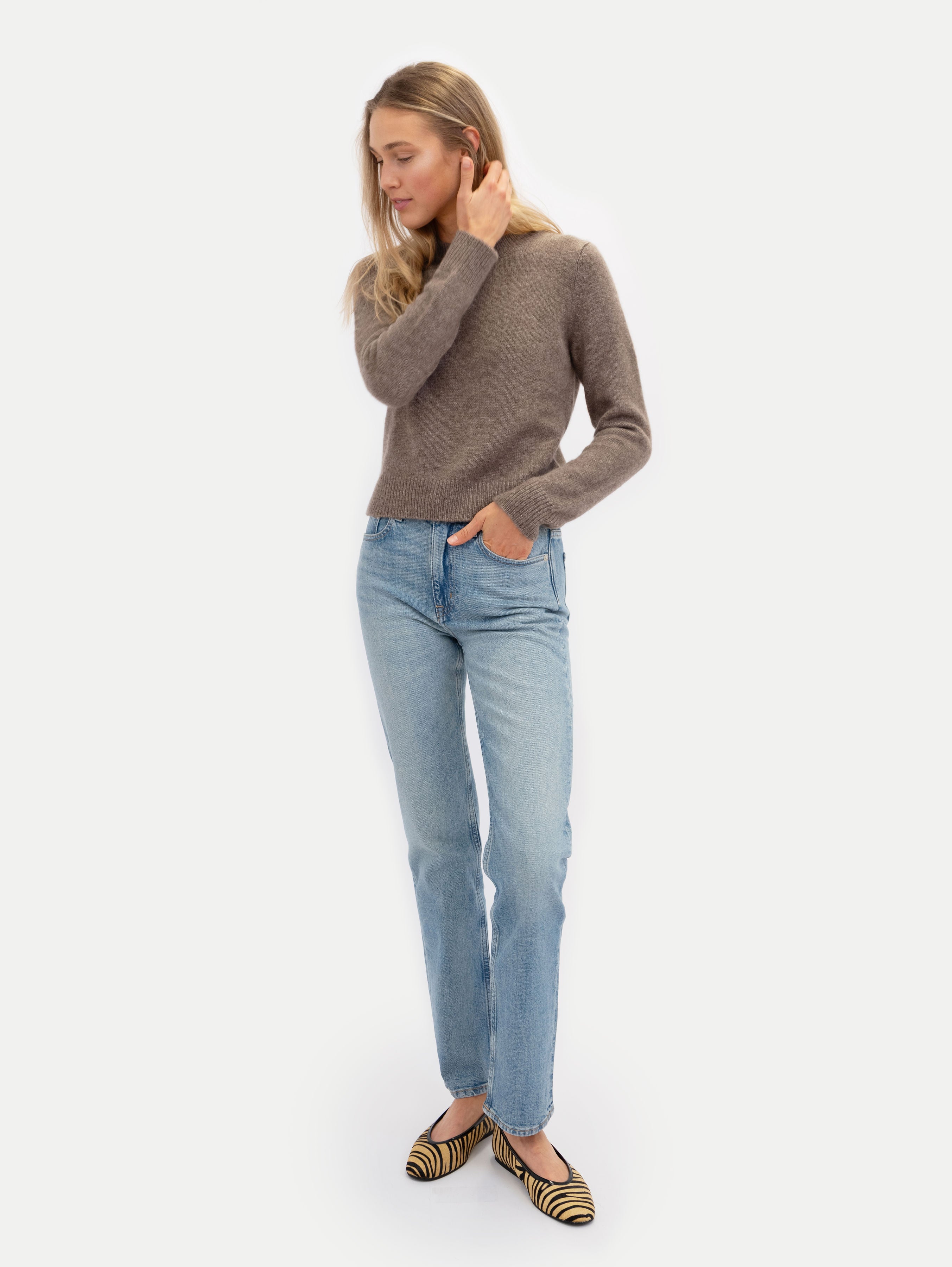 TESSA SWEATER IN HAZELNUT