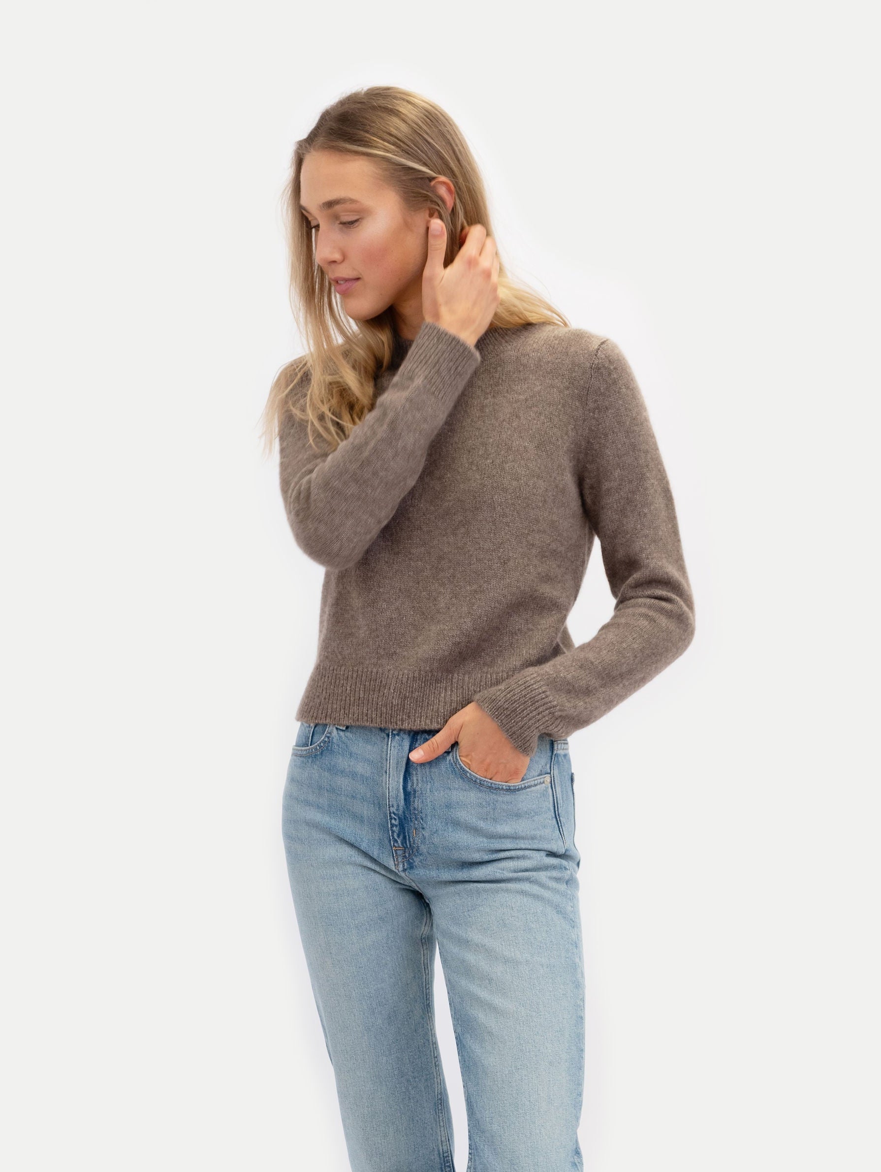 TESSA SWEATER IN HAZELNUT