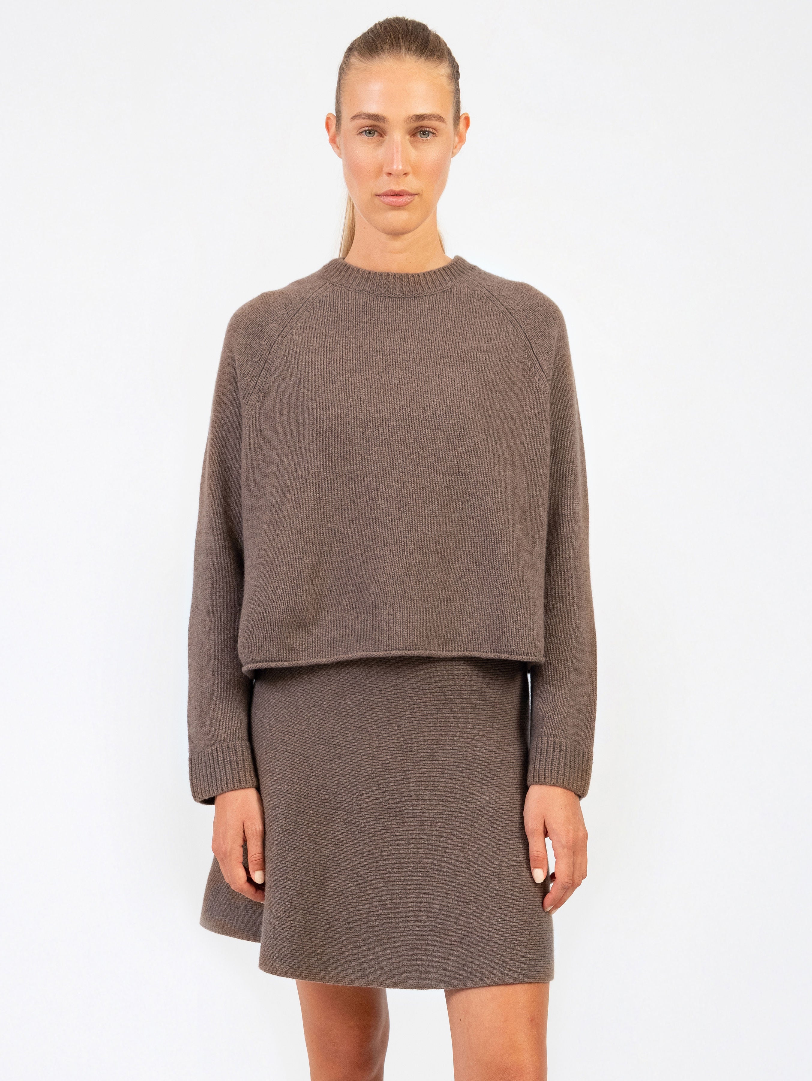 GIGI SKIRT IN DARK NOUGAT