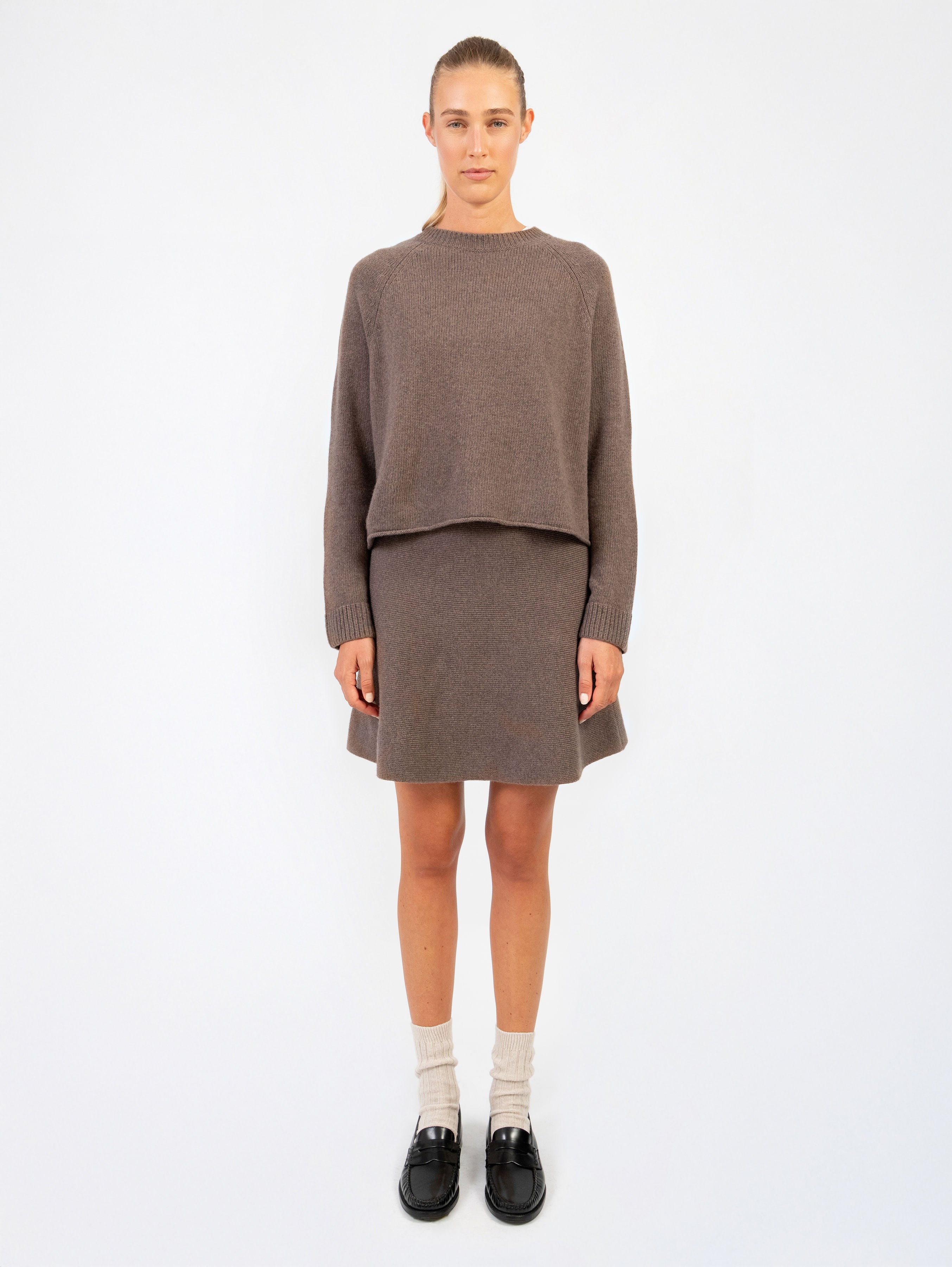 GINA SWEATER IN DARK NOUGAT