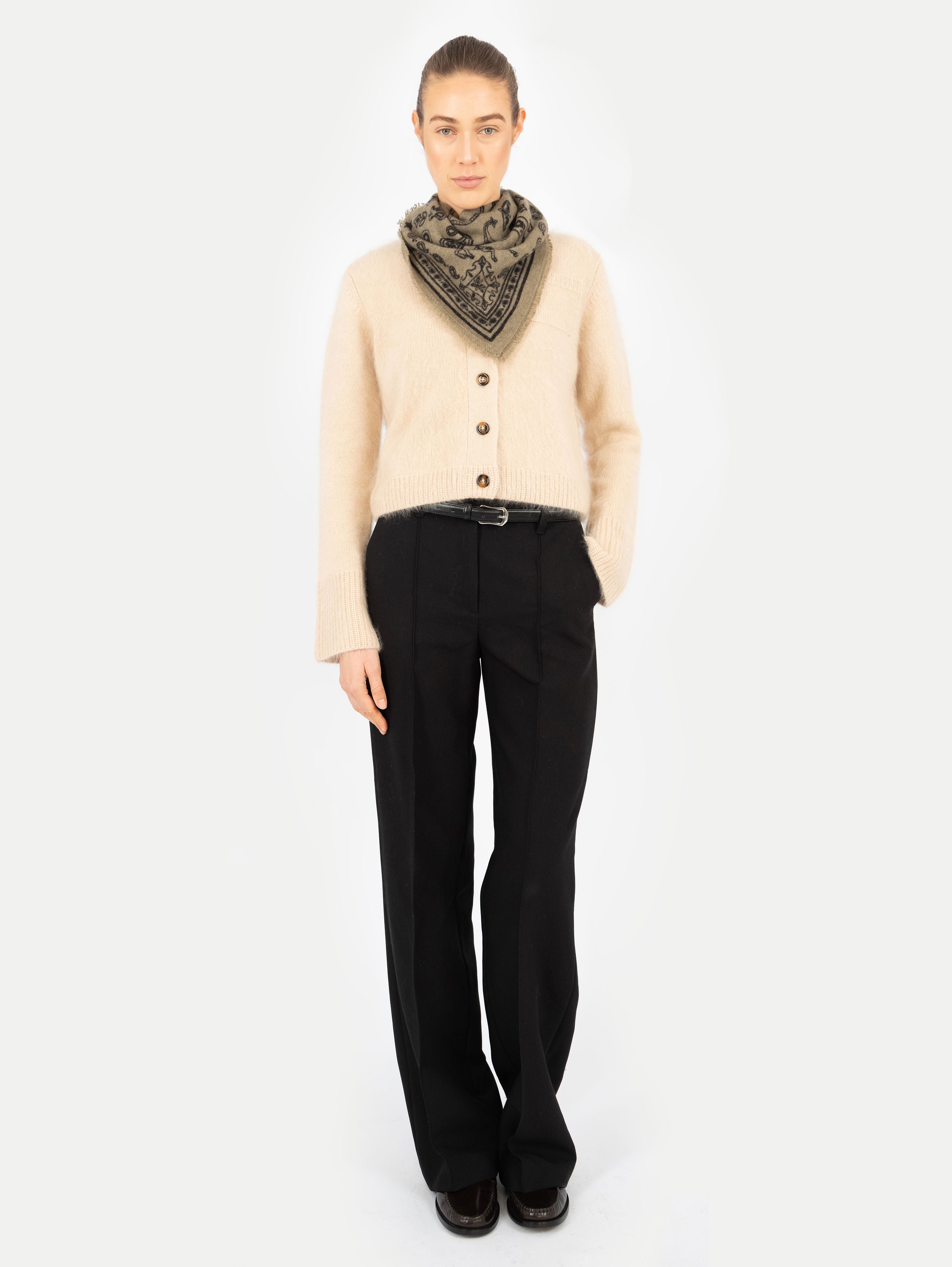 NELE SCARF SMALL IN BREEN