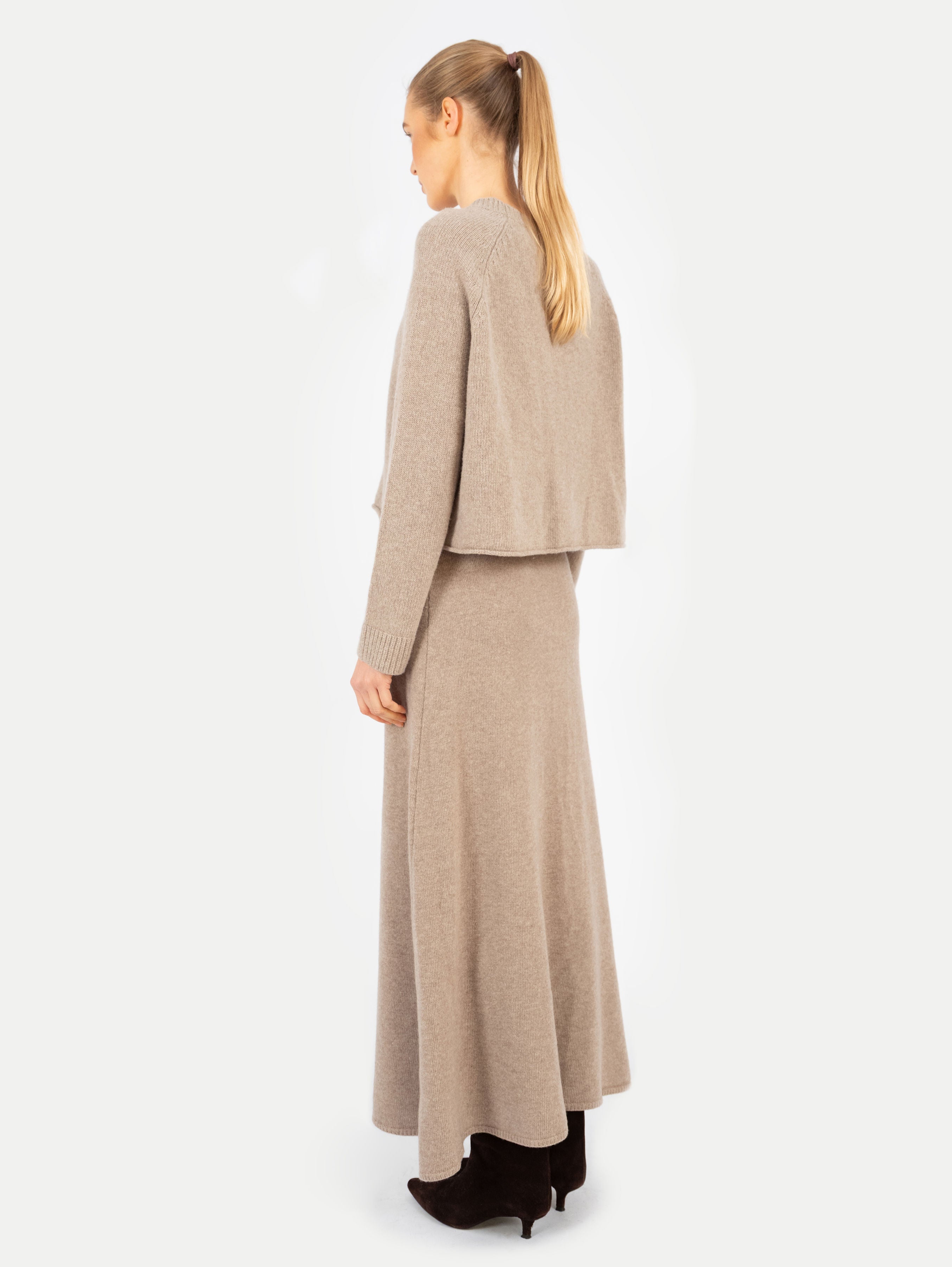 GINA SWEATER IN WOOD