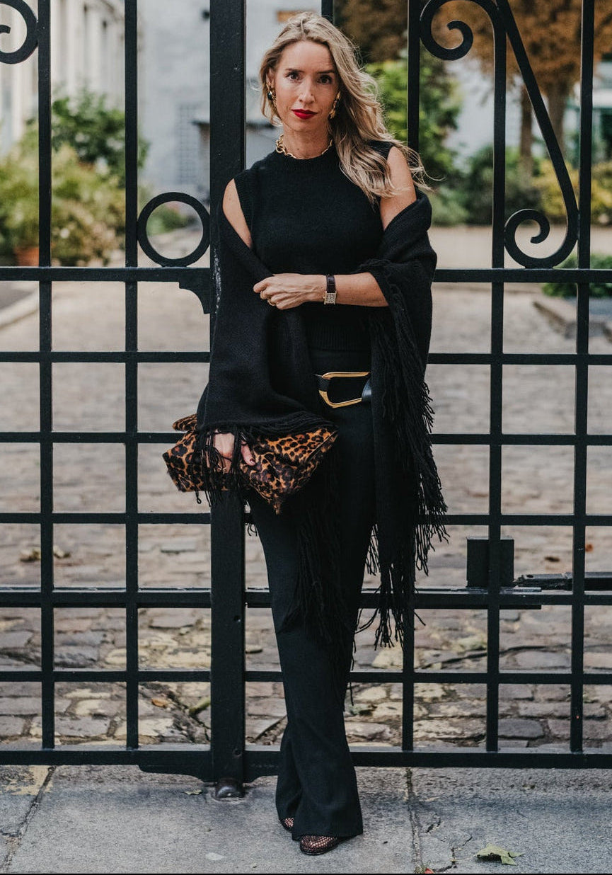 LAURA TOP IN BLACK SESAME